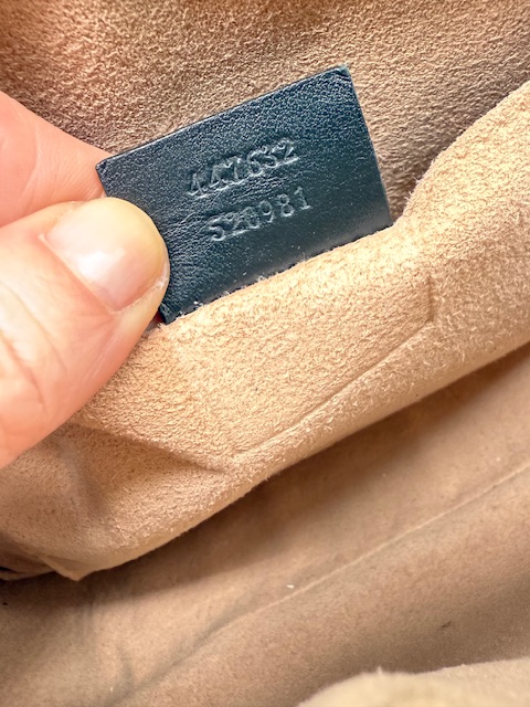 Gucci Marmont negro