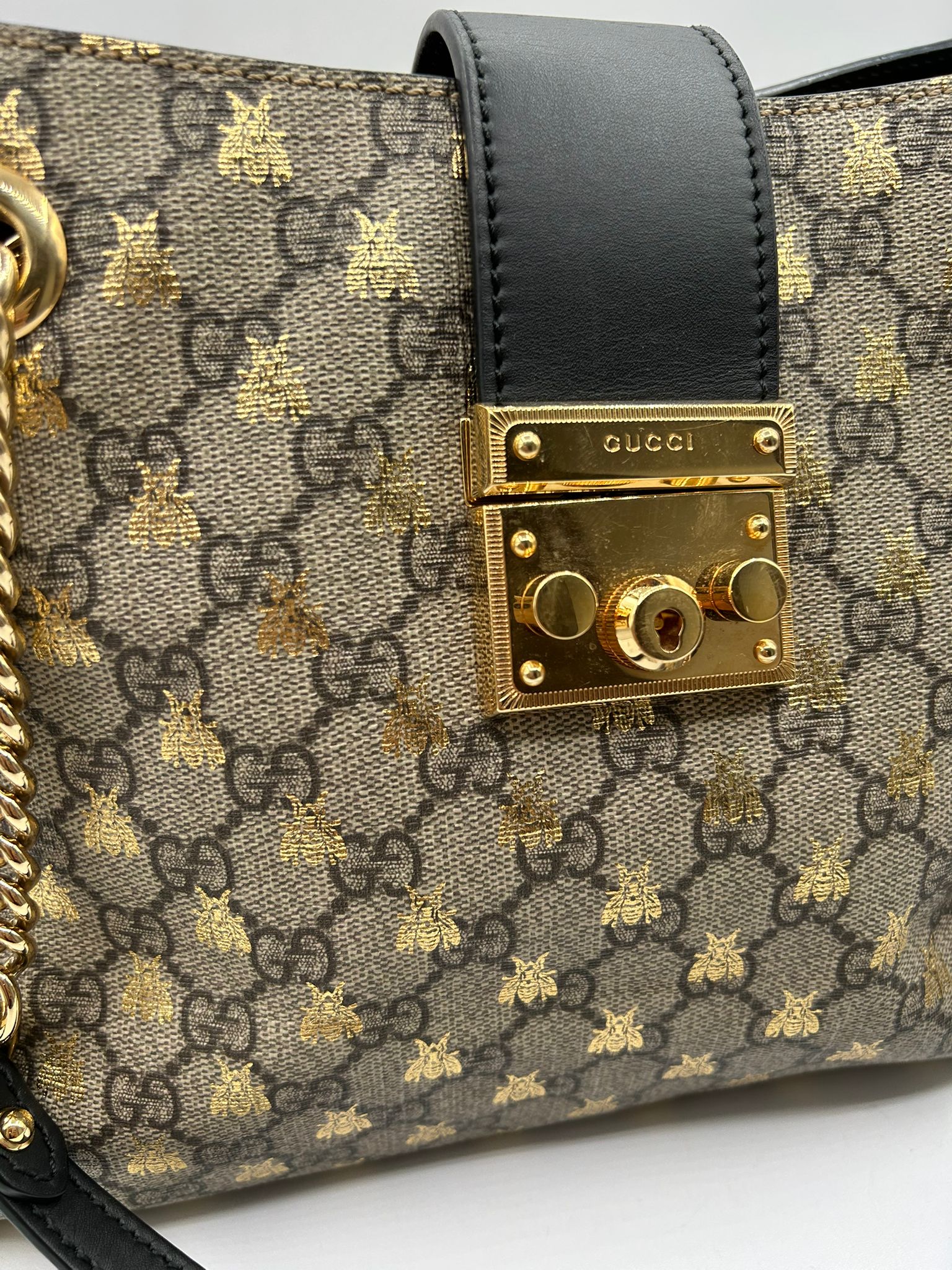 Gucci Padlock GG Supreme