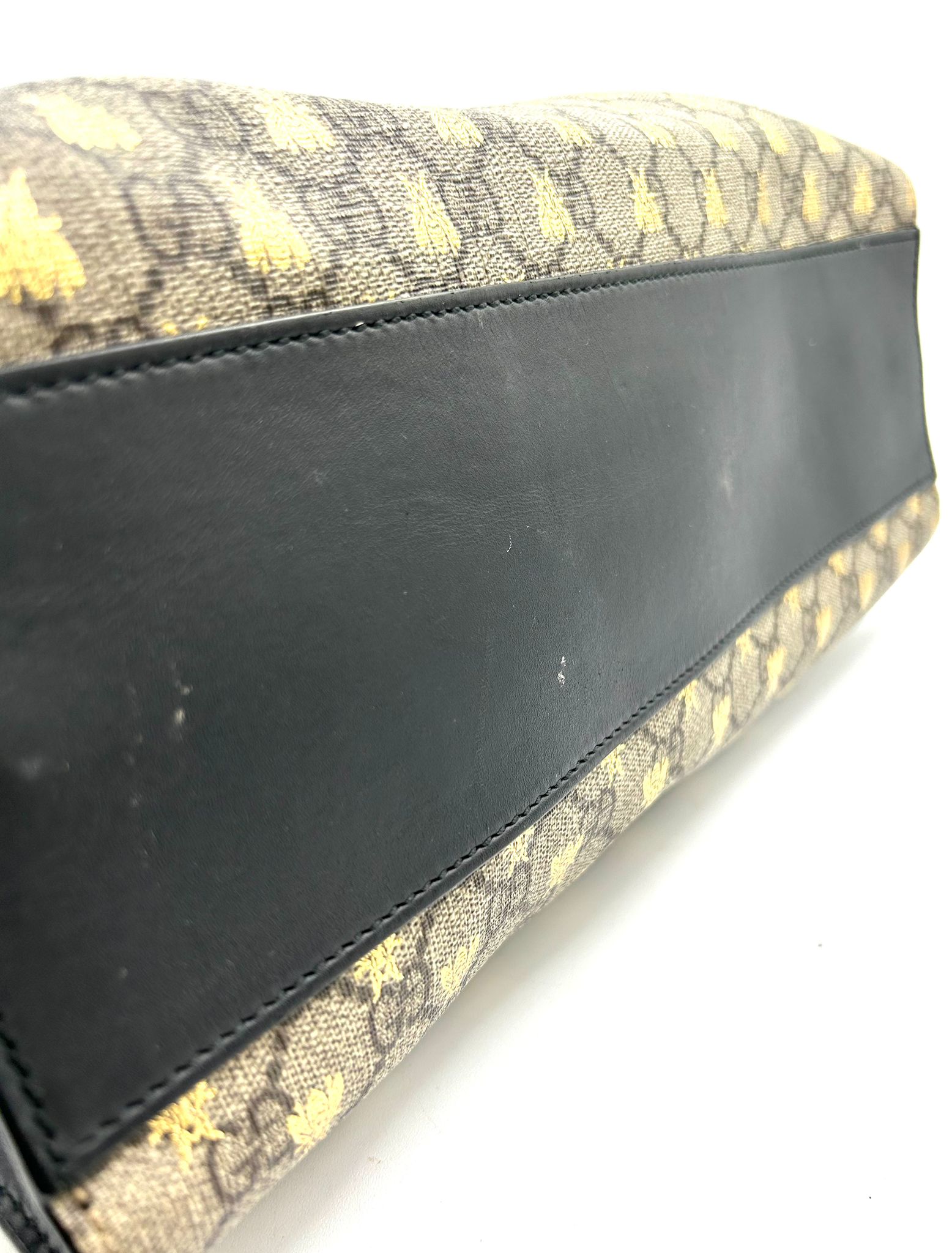 Gucci Padlock GG Supreme
