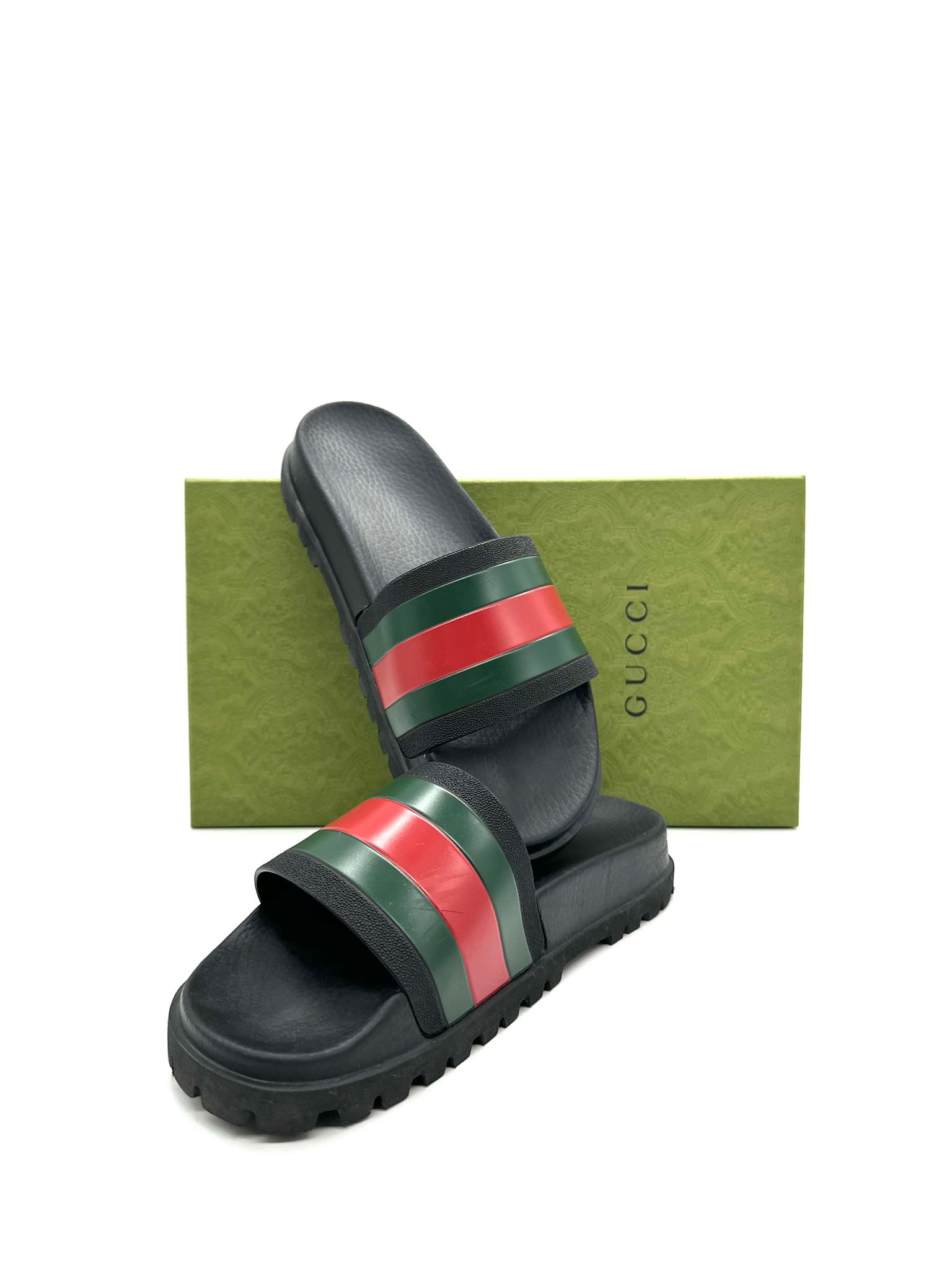 Gucci Pursuit