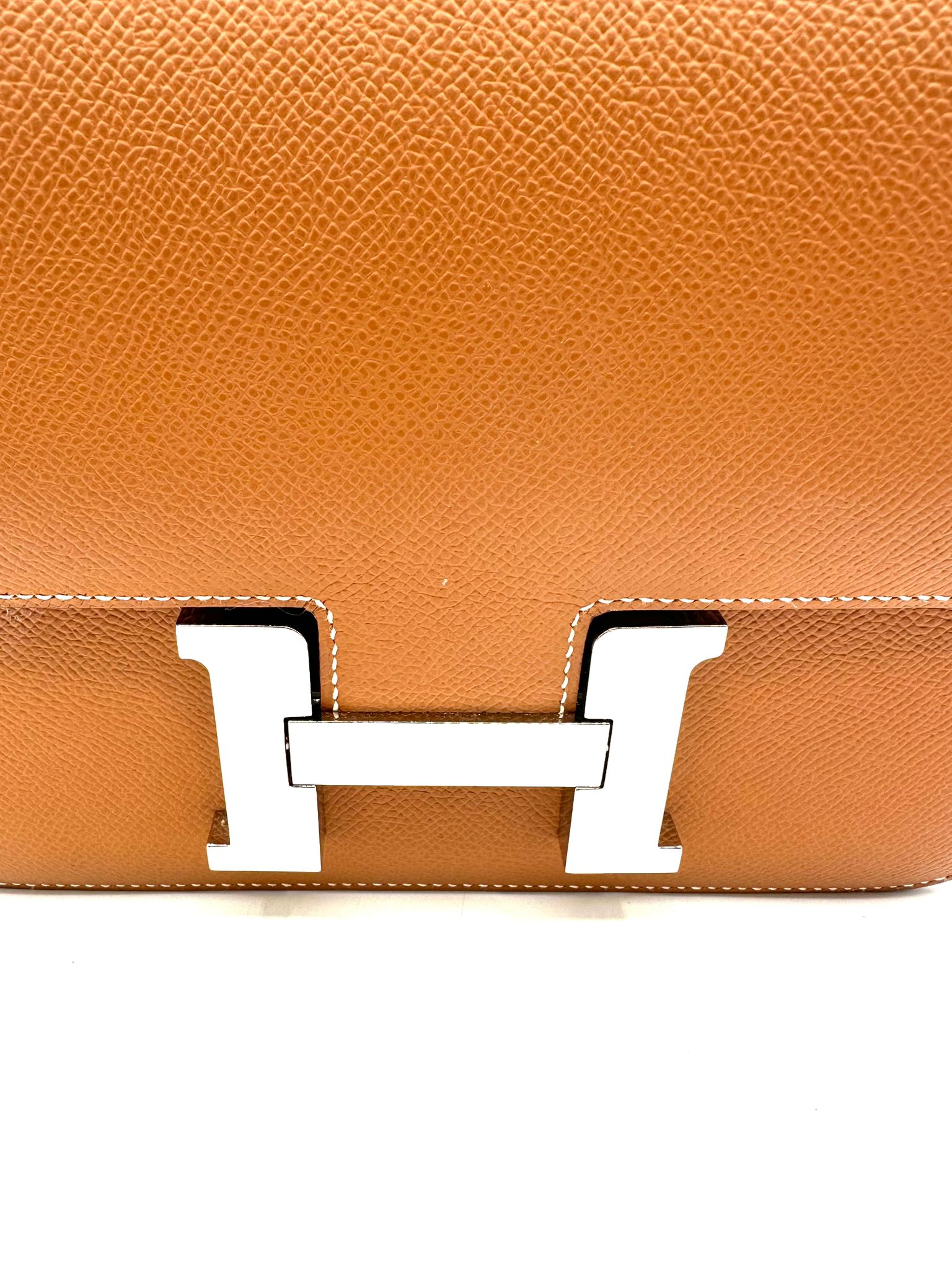 Hermès Constance 24