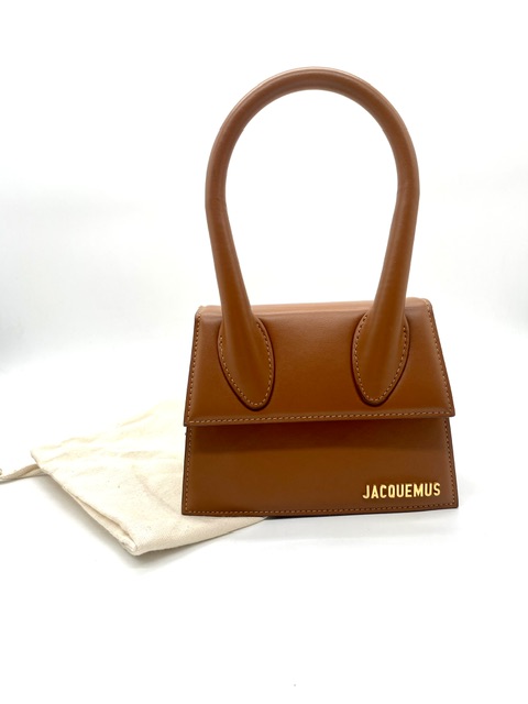 Jacquemus Le chiquito