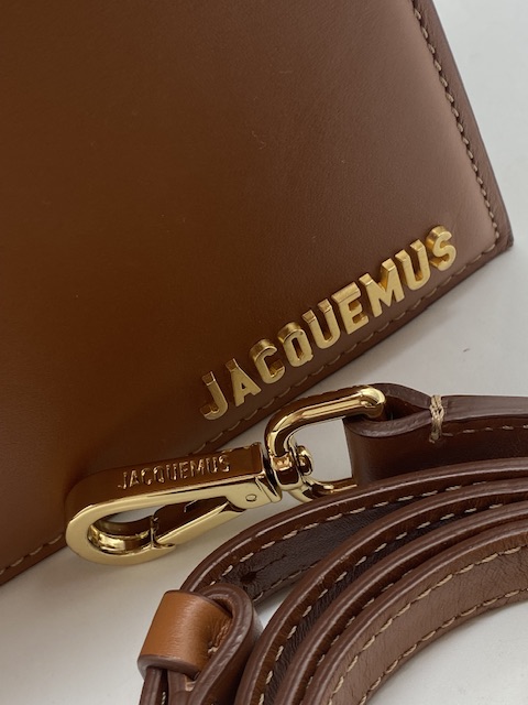 Jacquemus Le chiquito