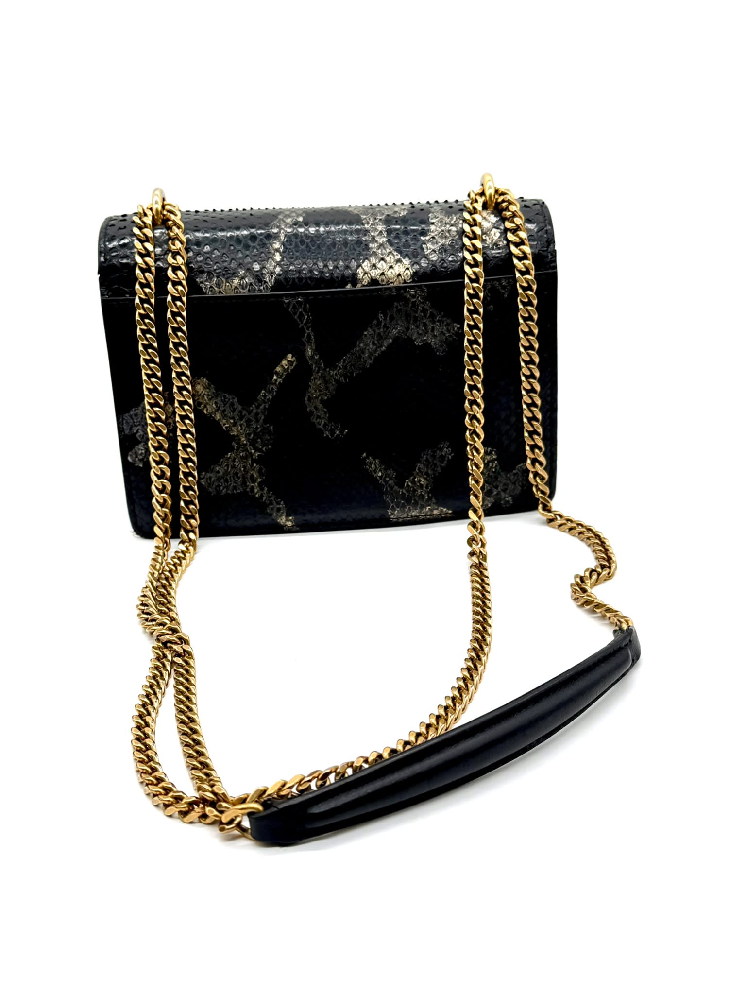 Kate Saint Laurent en piel de serpiente