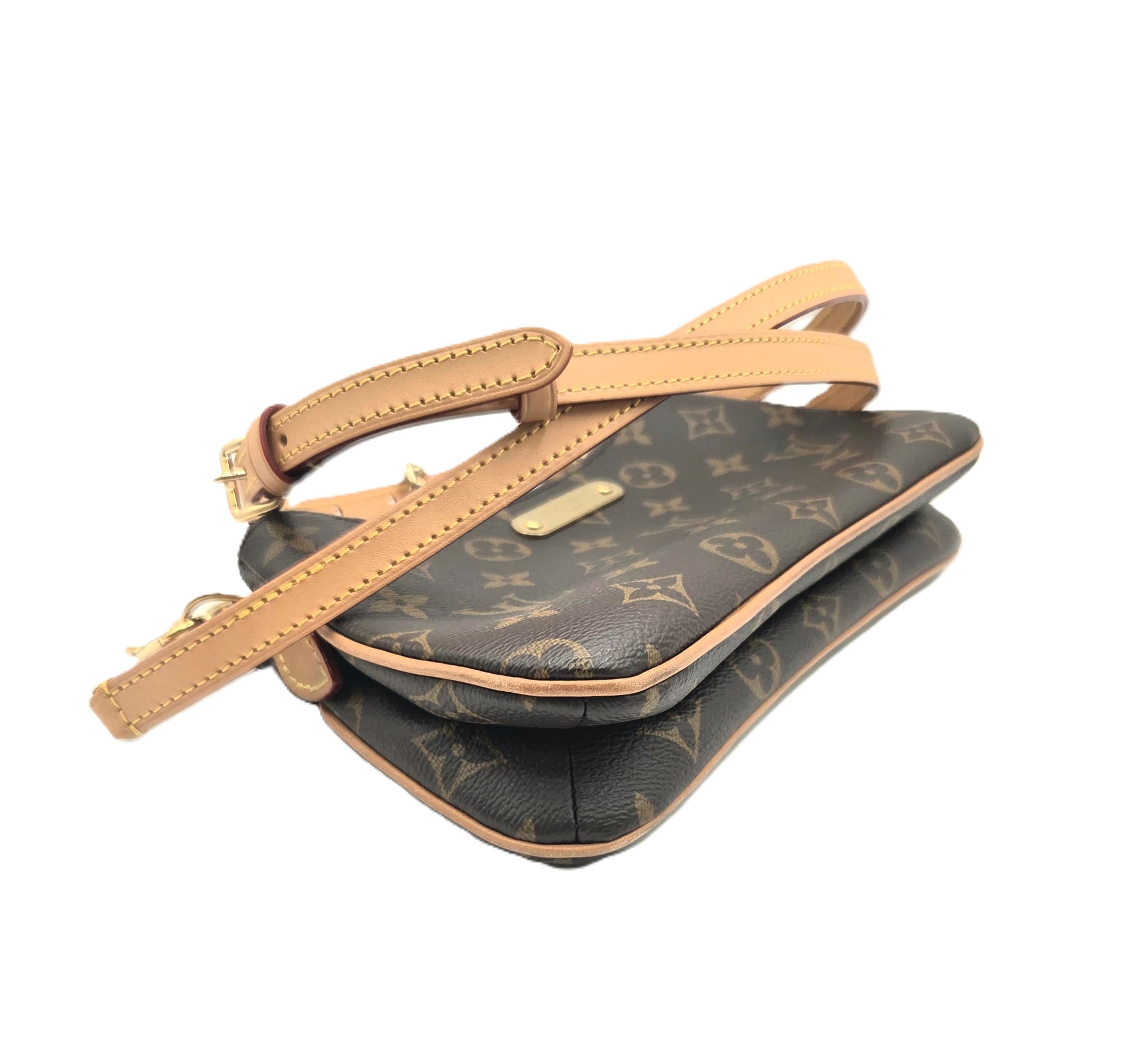 Liv Pochette