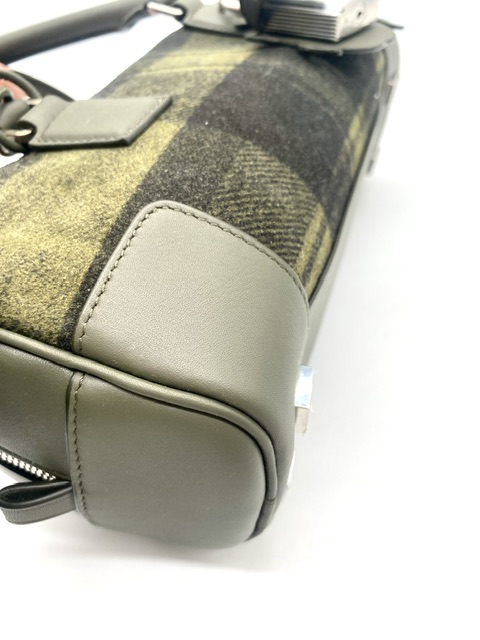 Loewe Amazona 23