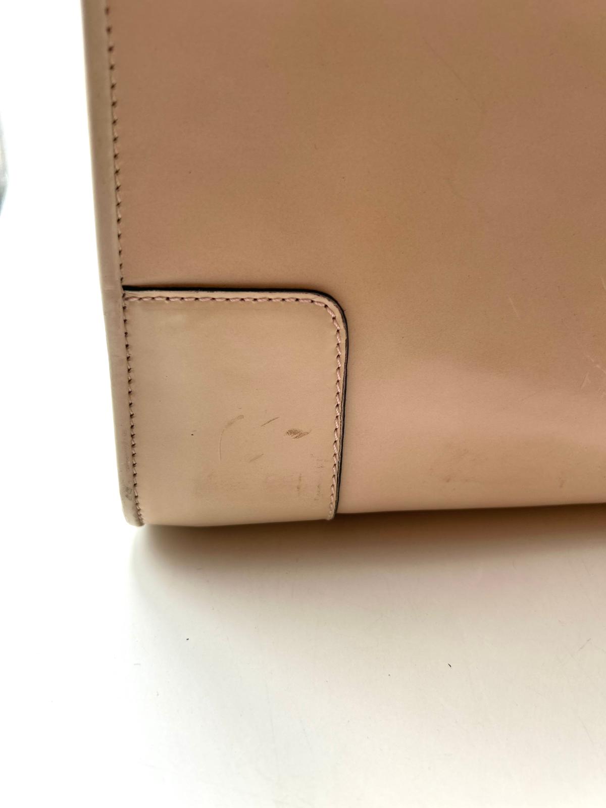 loewe amazona charol
