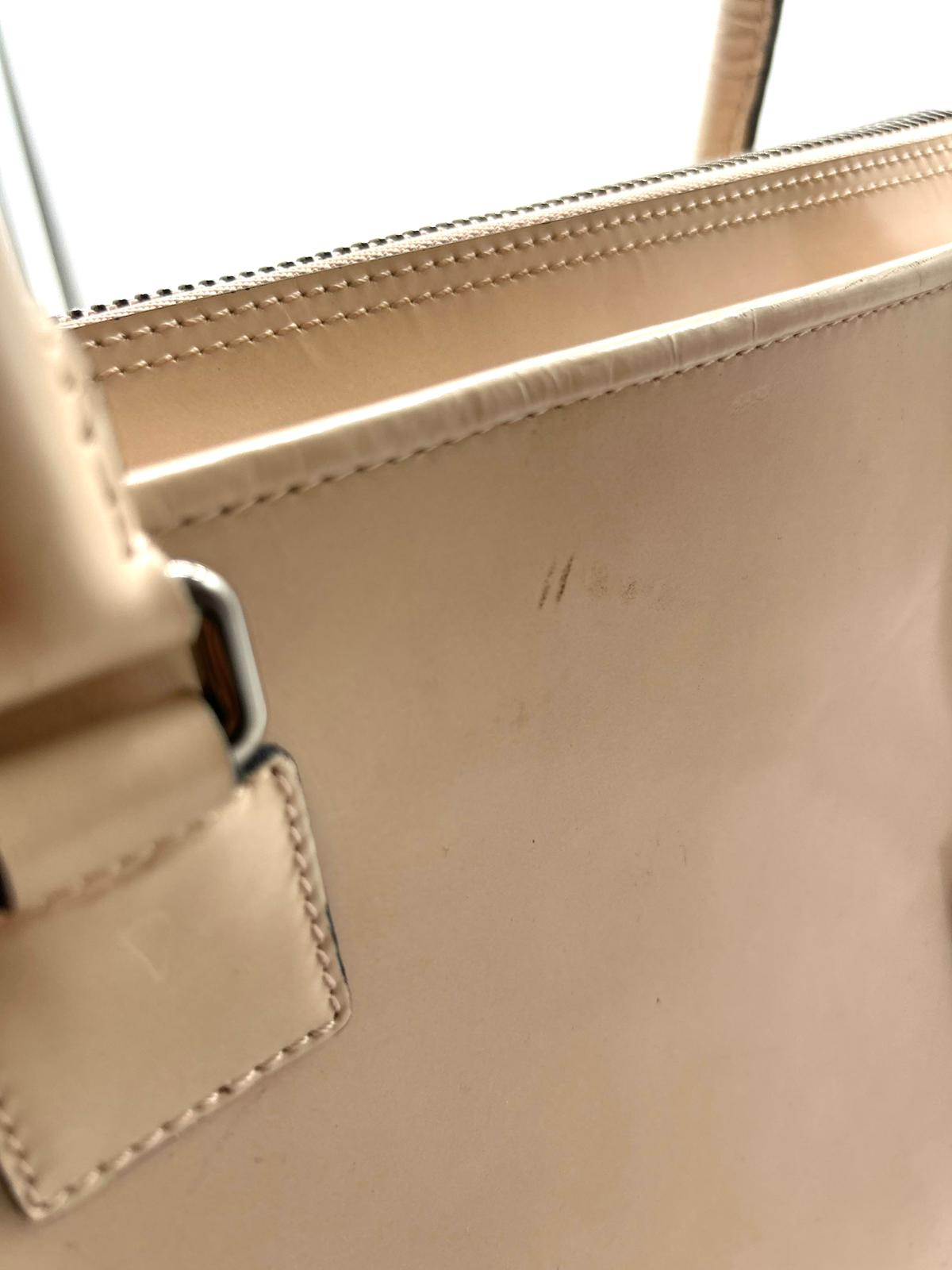 loewe amazona charol