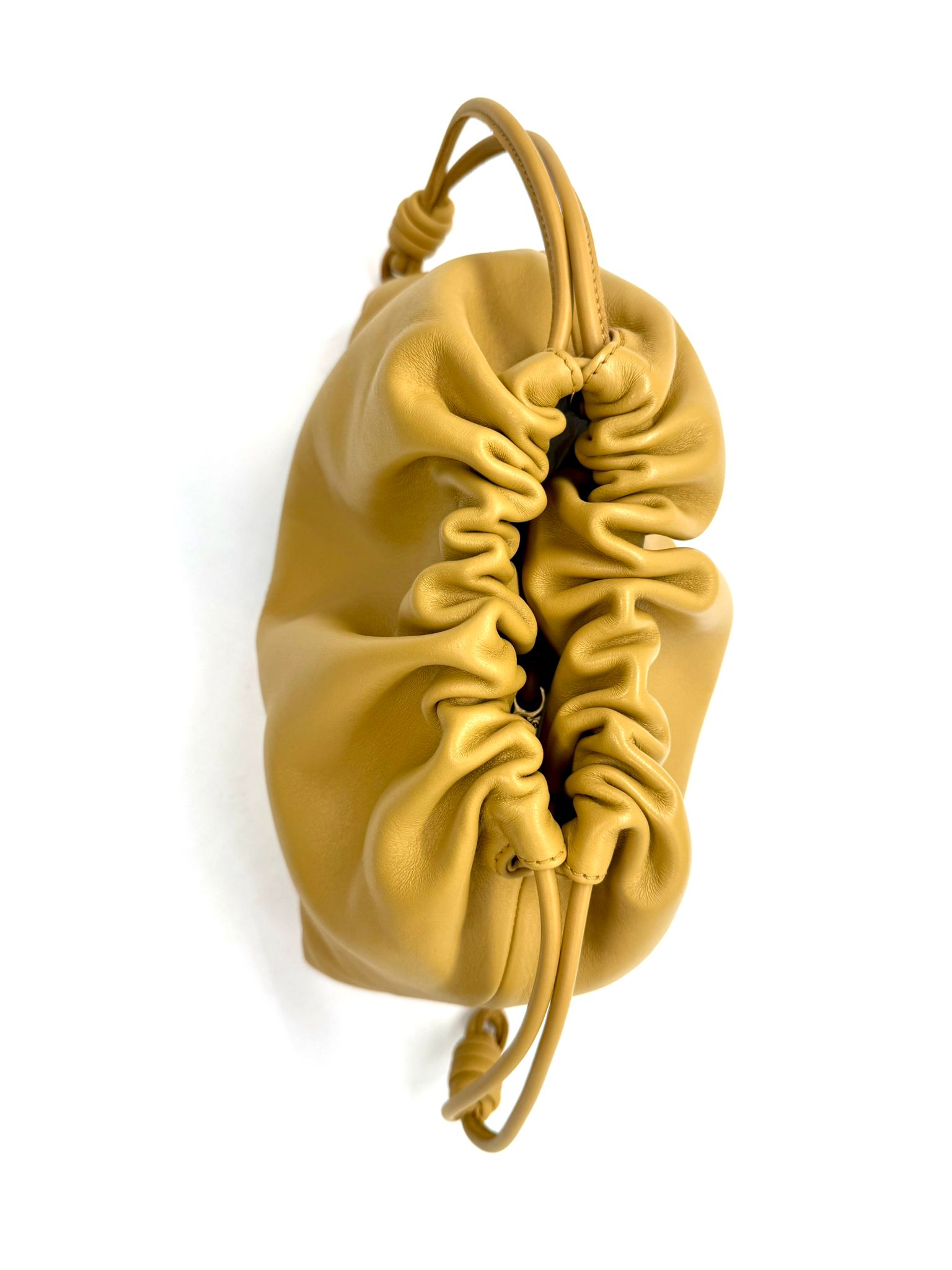 Loewe Flamenco
