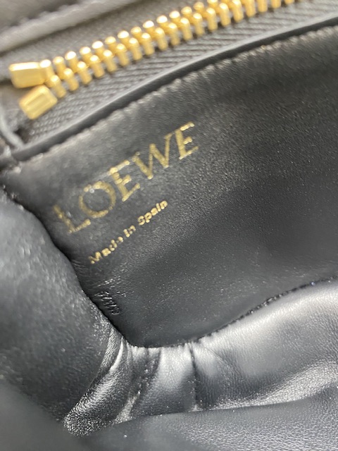 Loewe Goya puffer