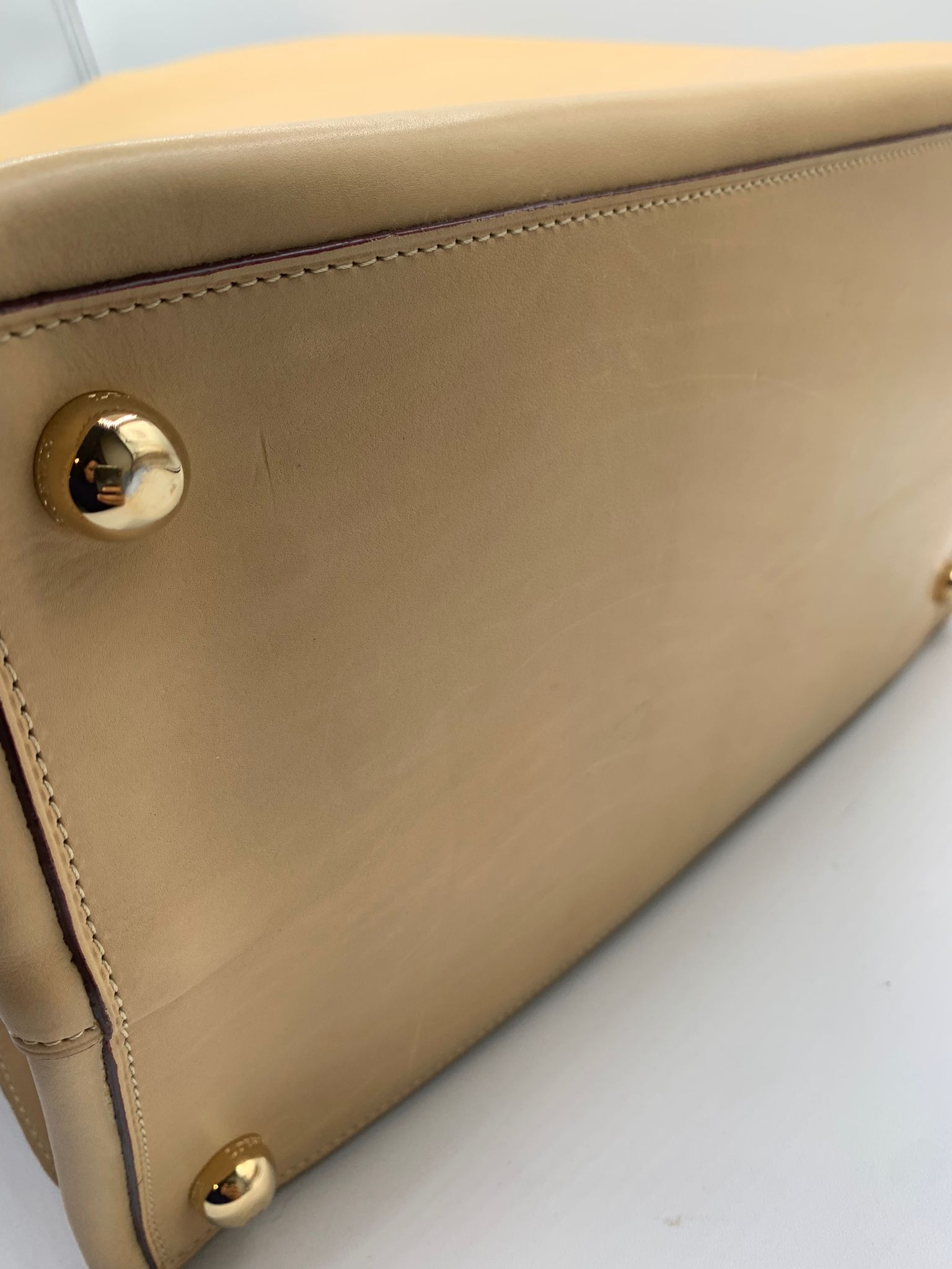 loewe vintage color beige