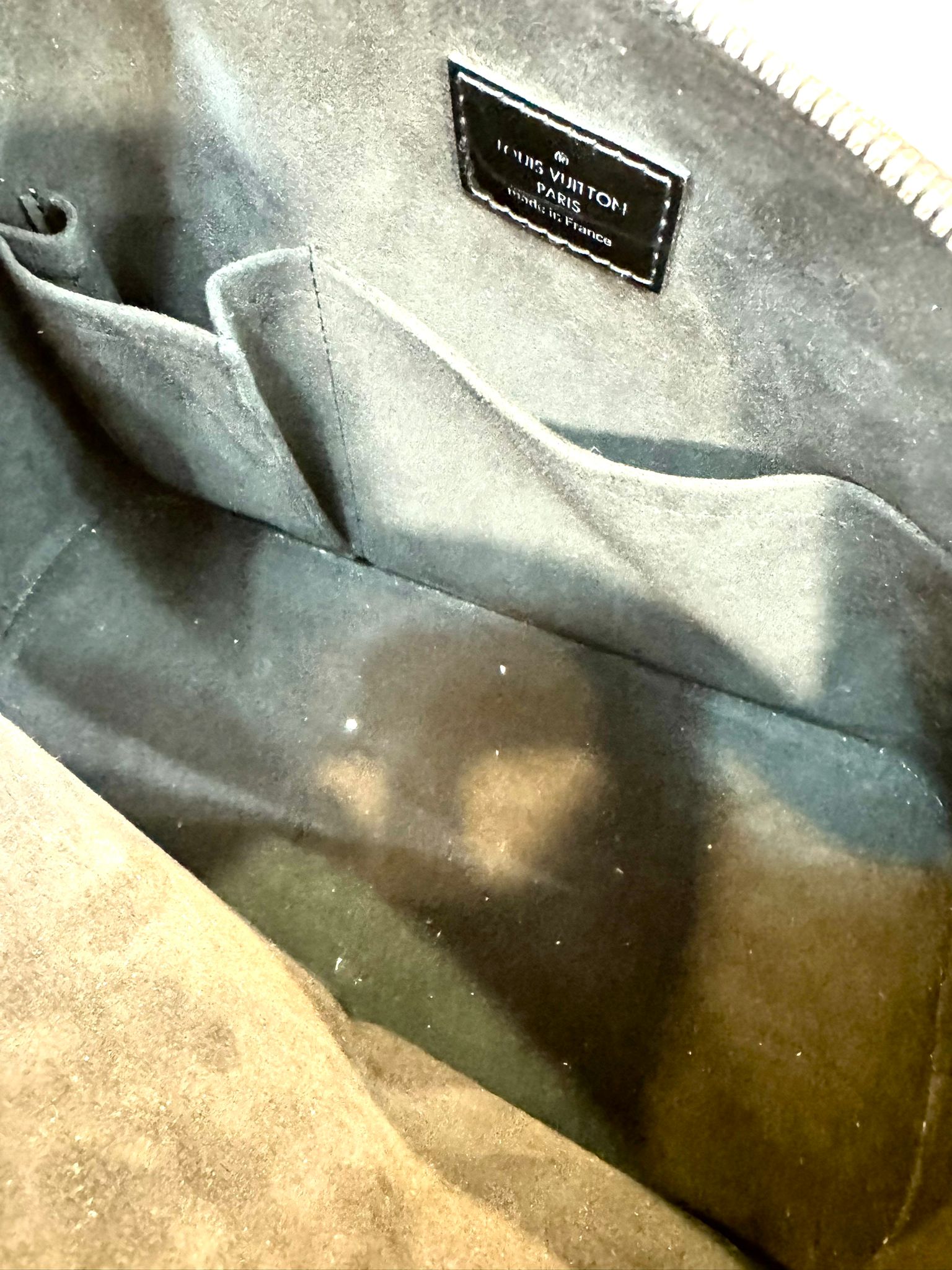 louis vuitton alma epi