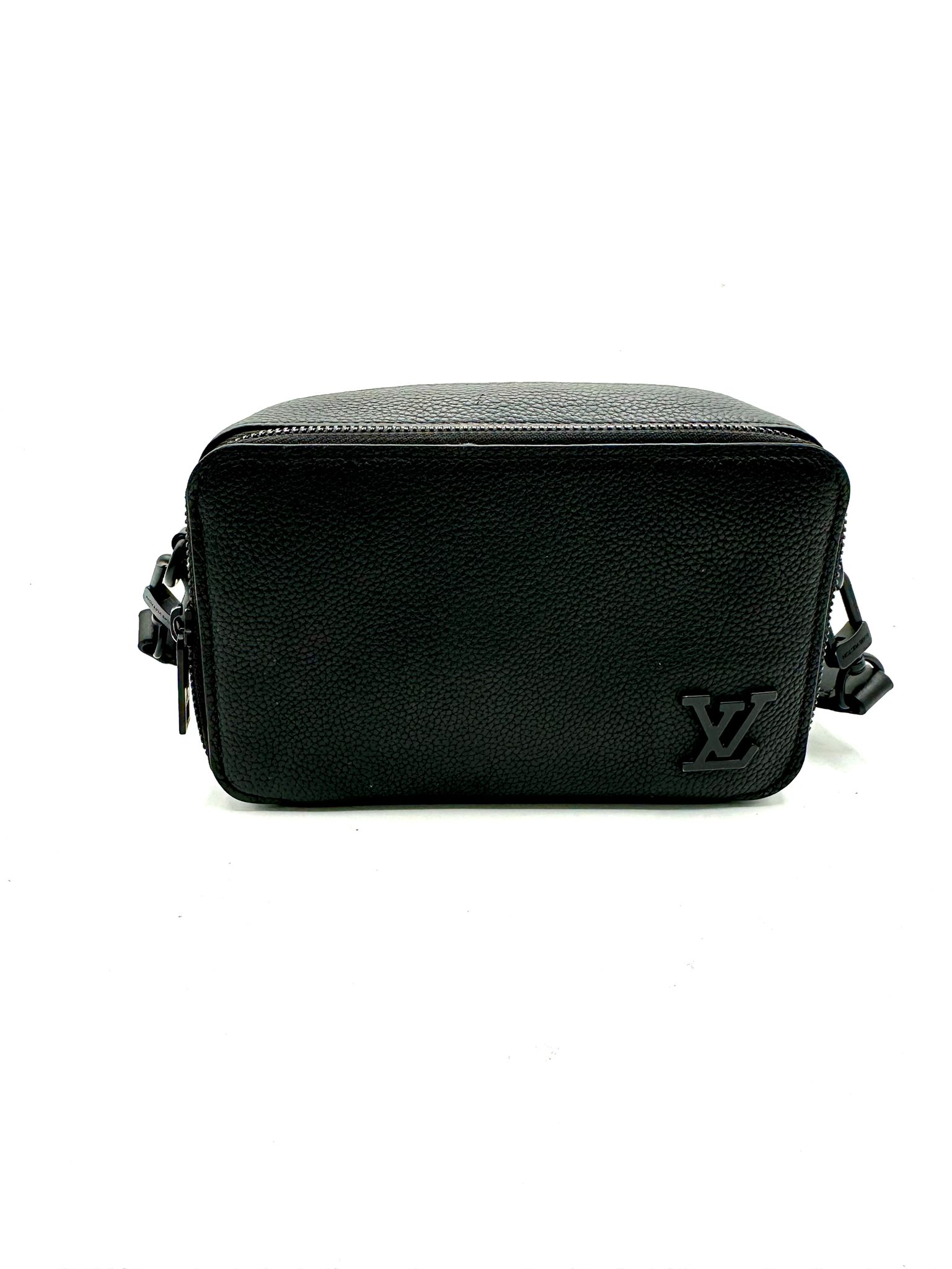 louis vuitton alpha