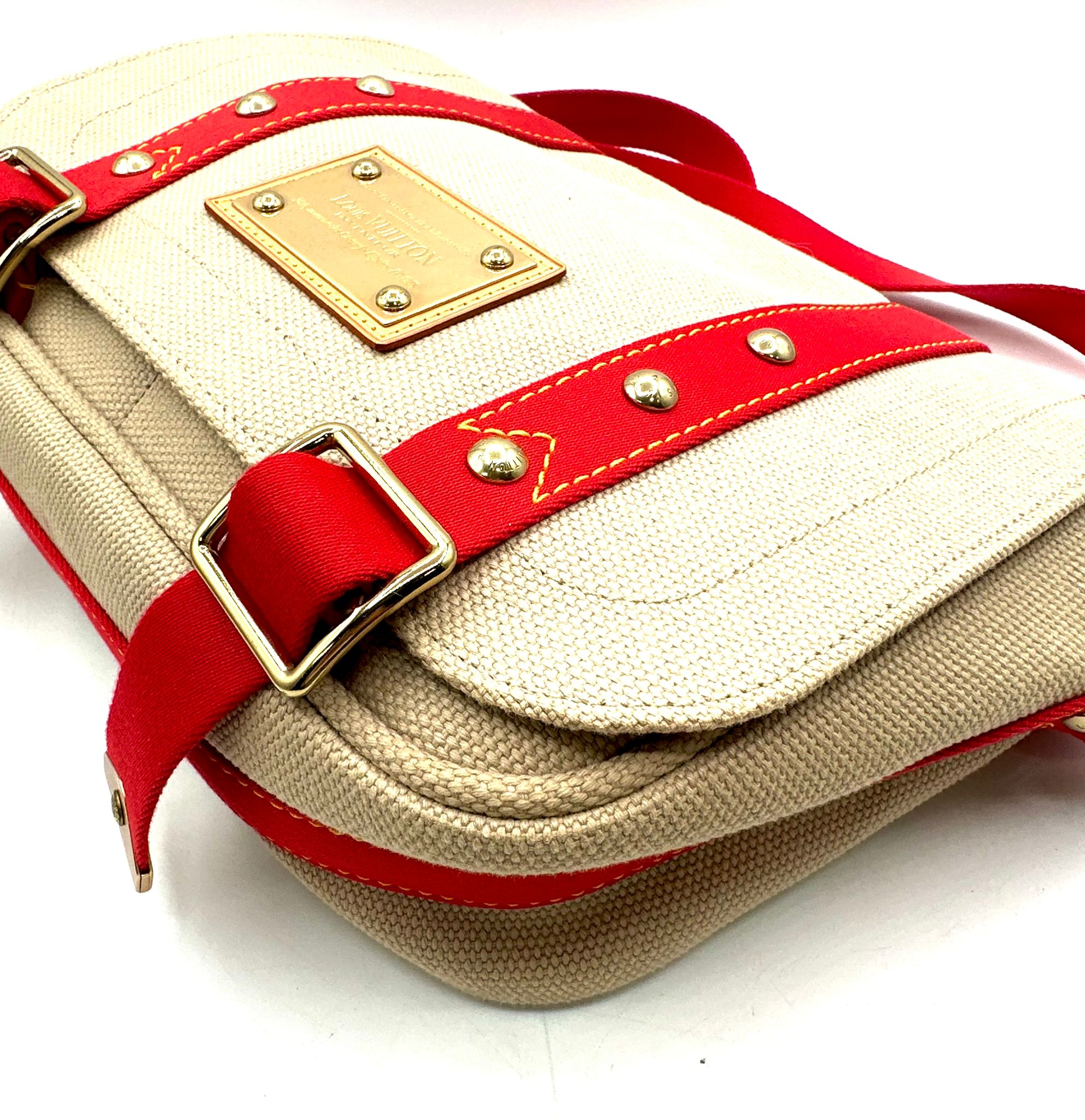 Louis Vuitton Antigua