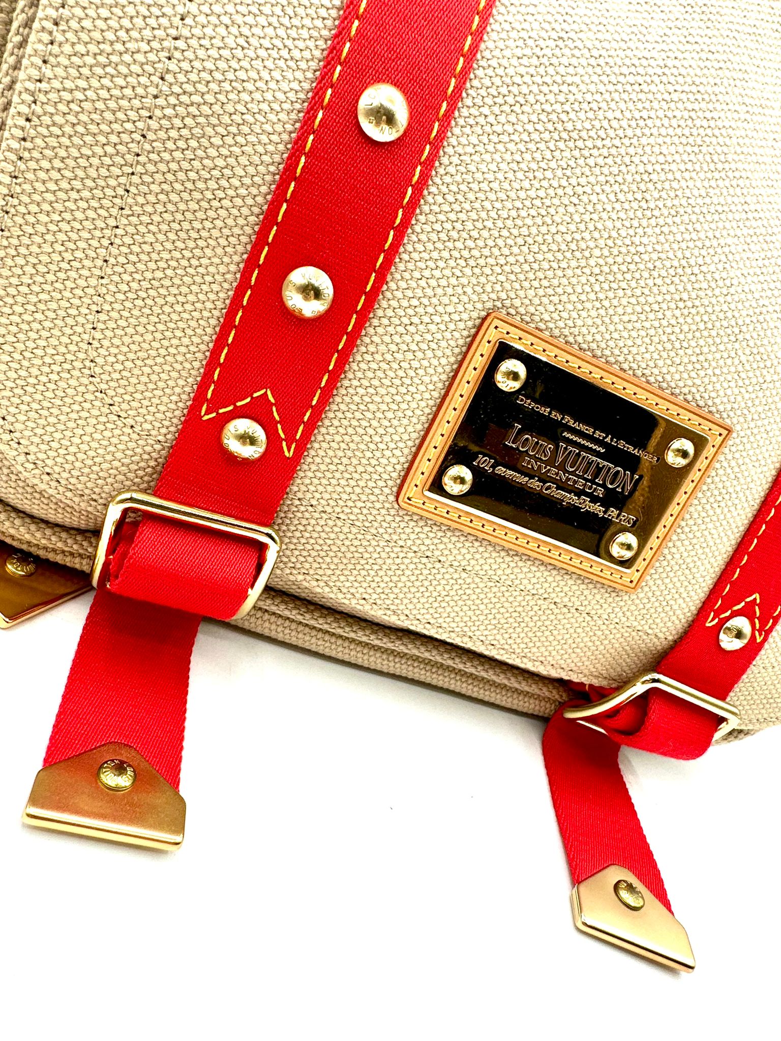 Louis Vuitton Antigua