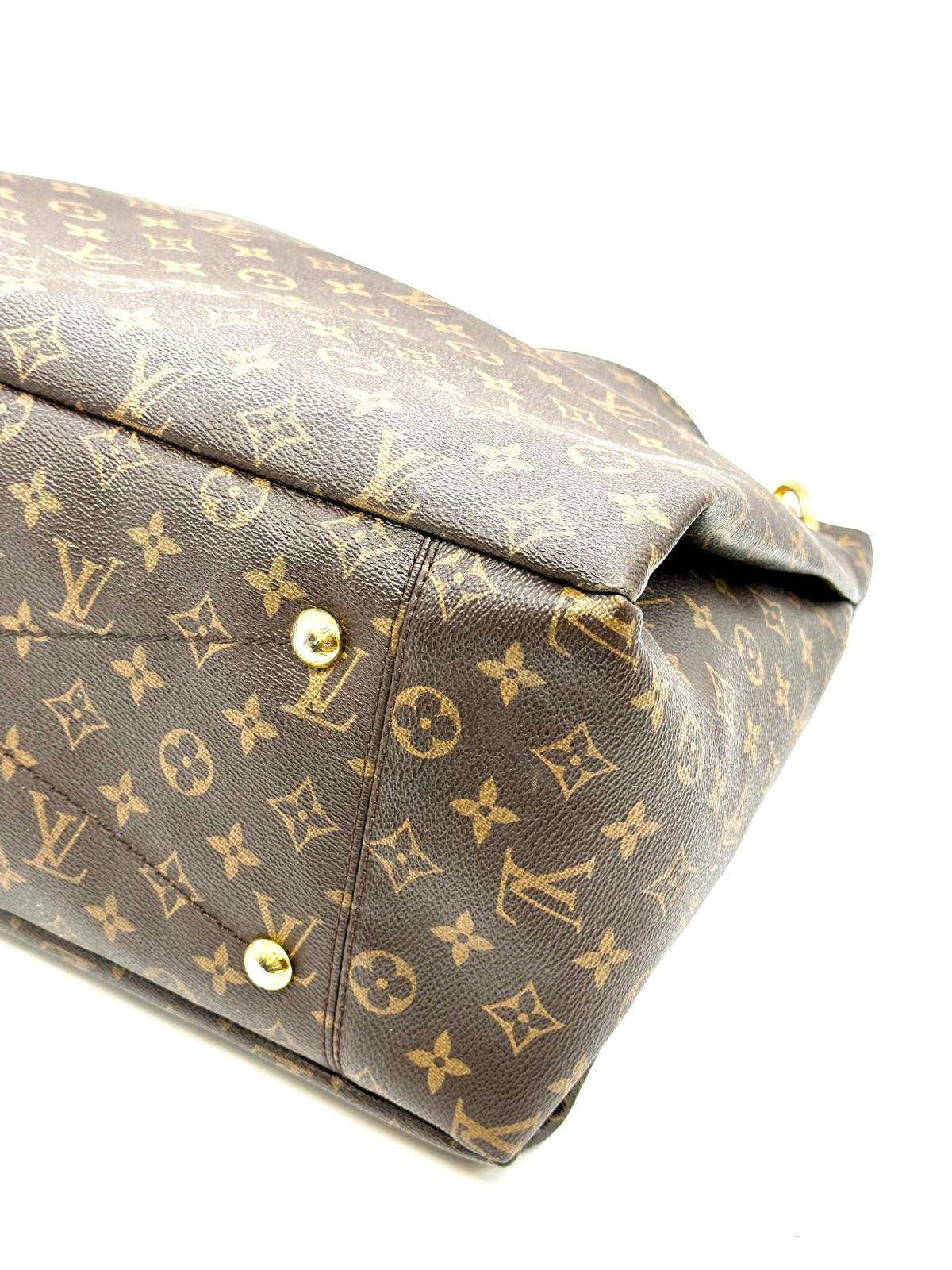 Louis Vuitton Artsy MM
