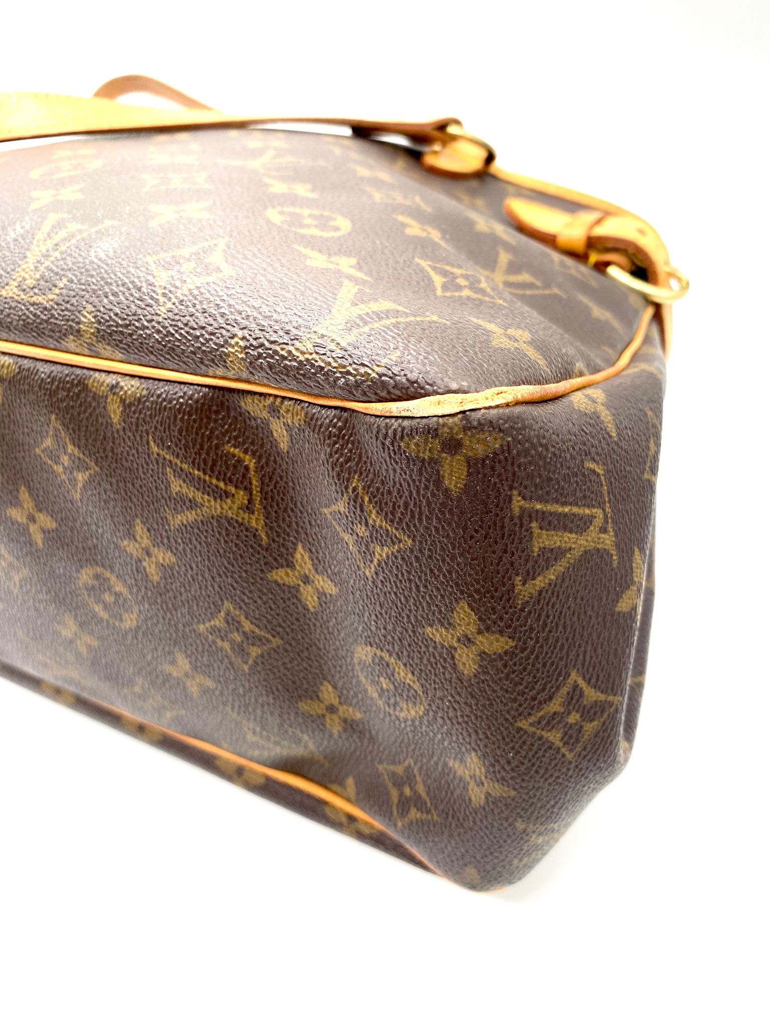 Louis Vuitton Batignolles