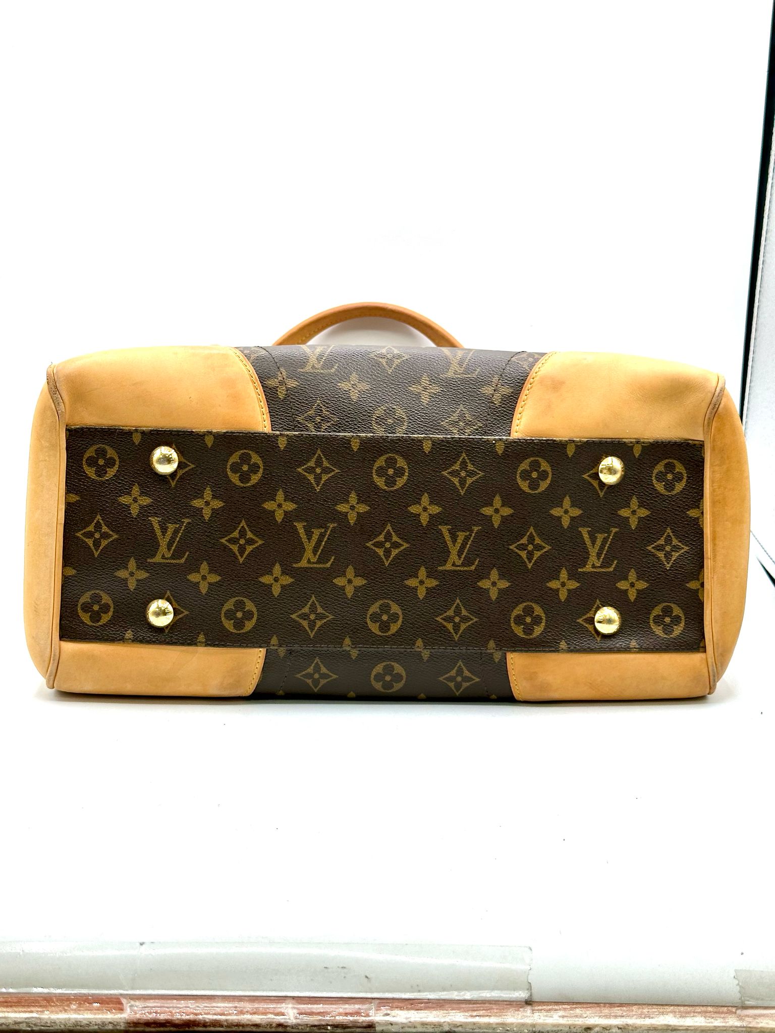 Louis Vuitton Beverly