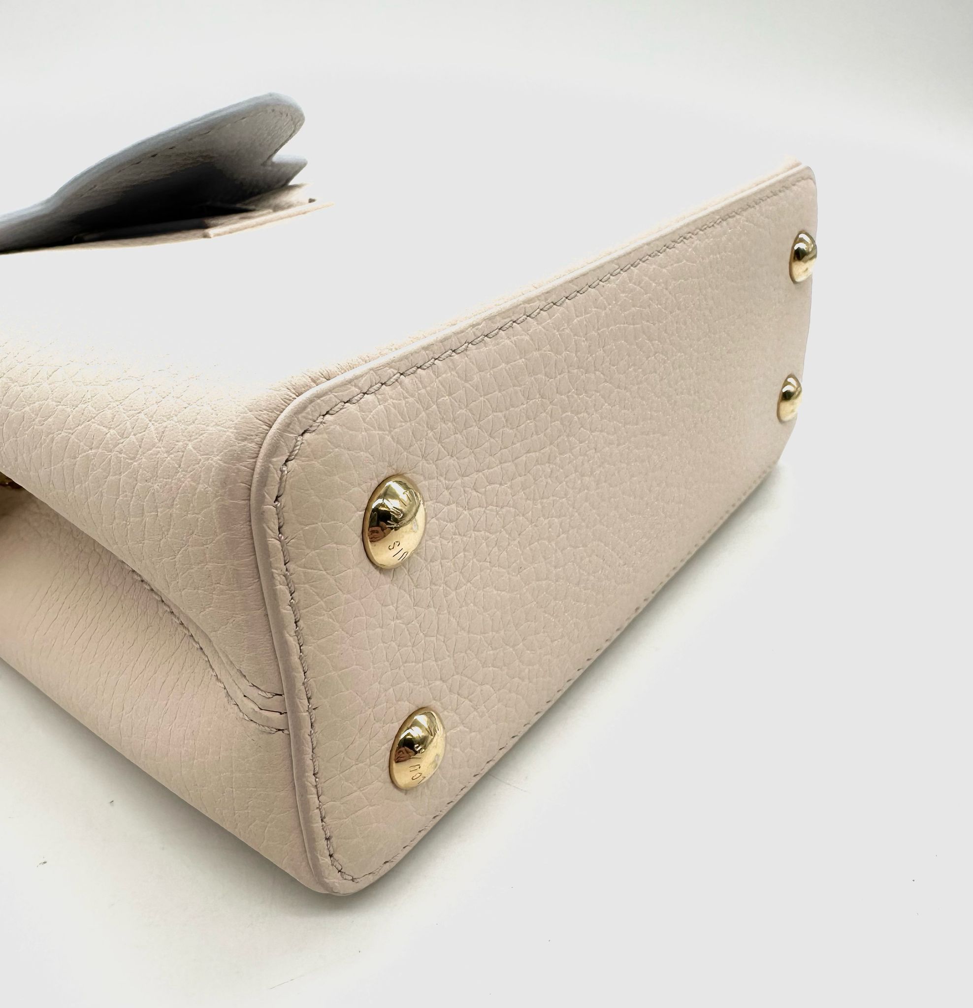louis vuitton capucines