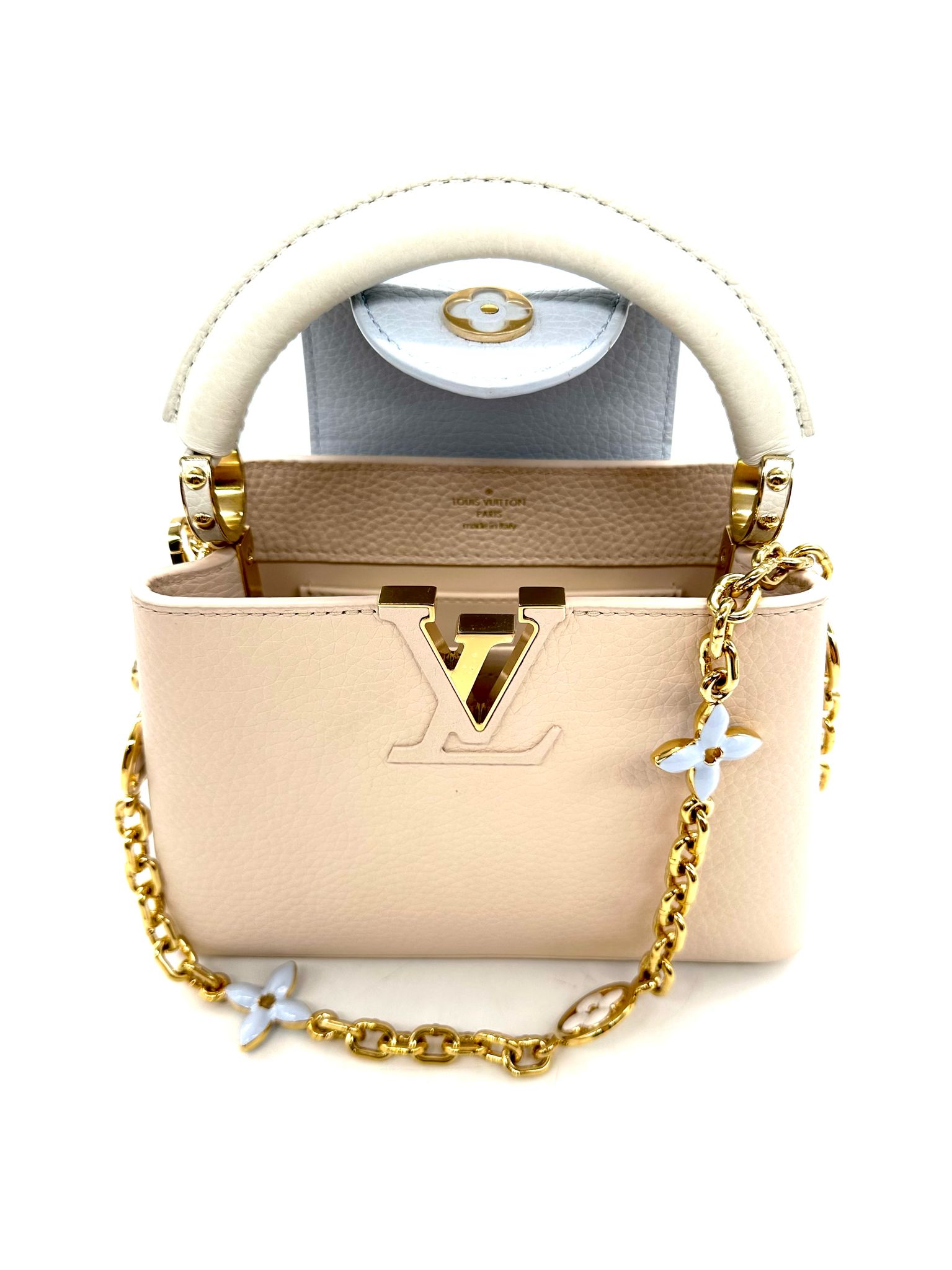 louis vuitton capucines
