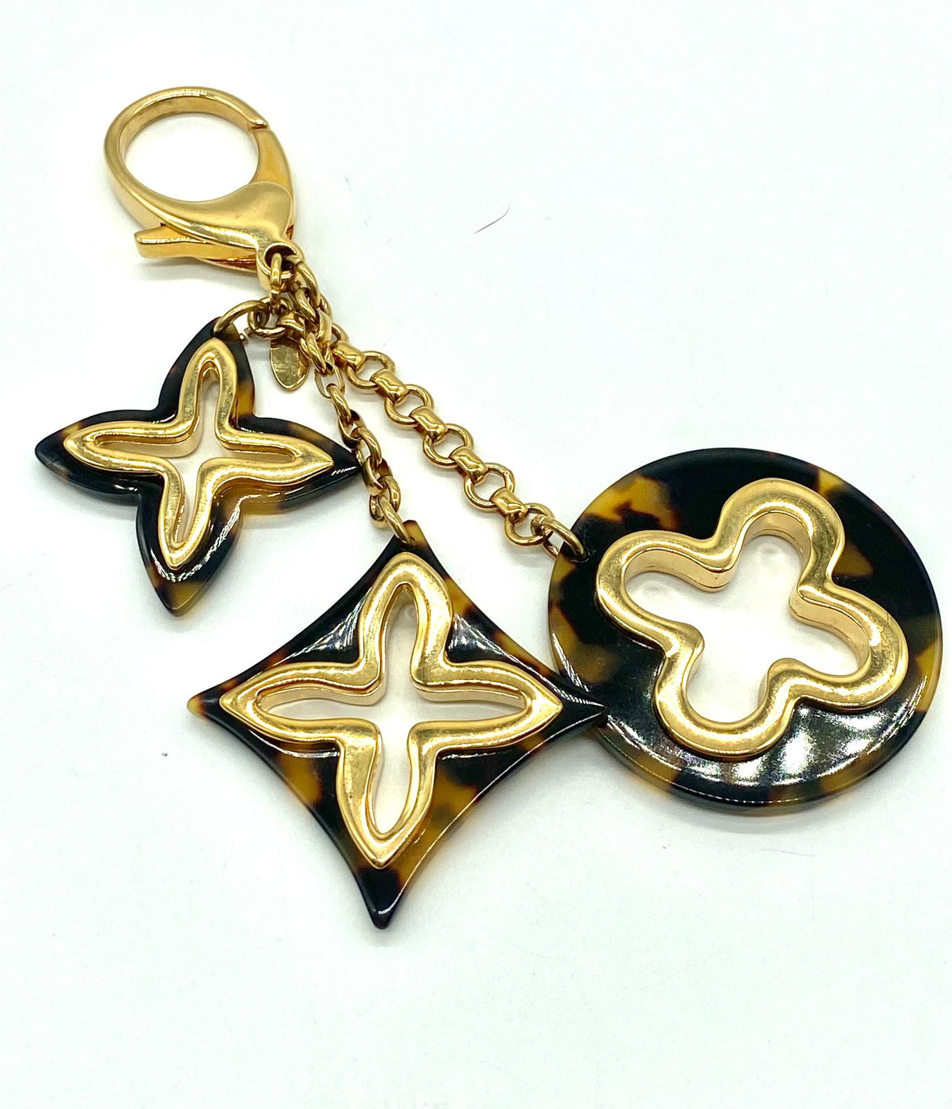 louis vuitton charm