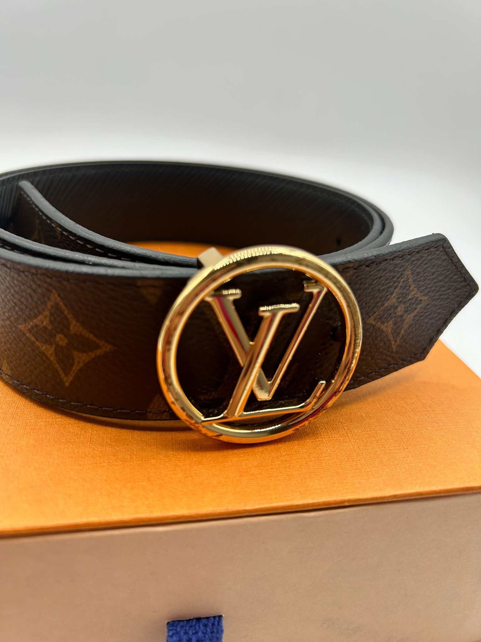 louis vuitton circle