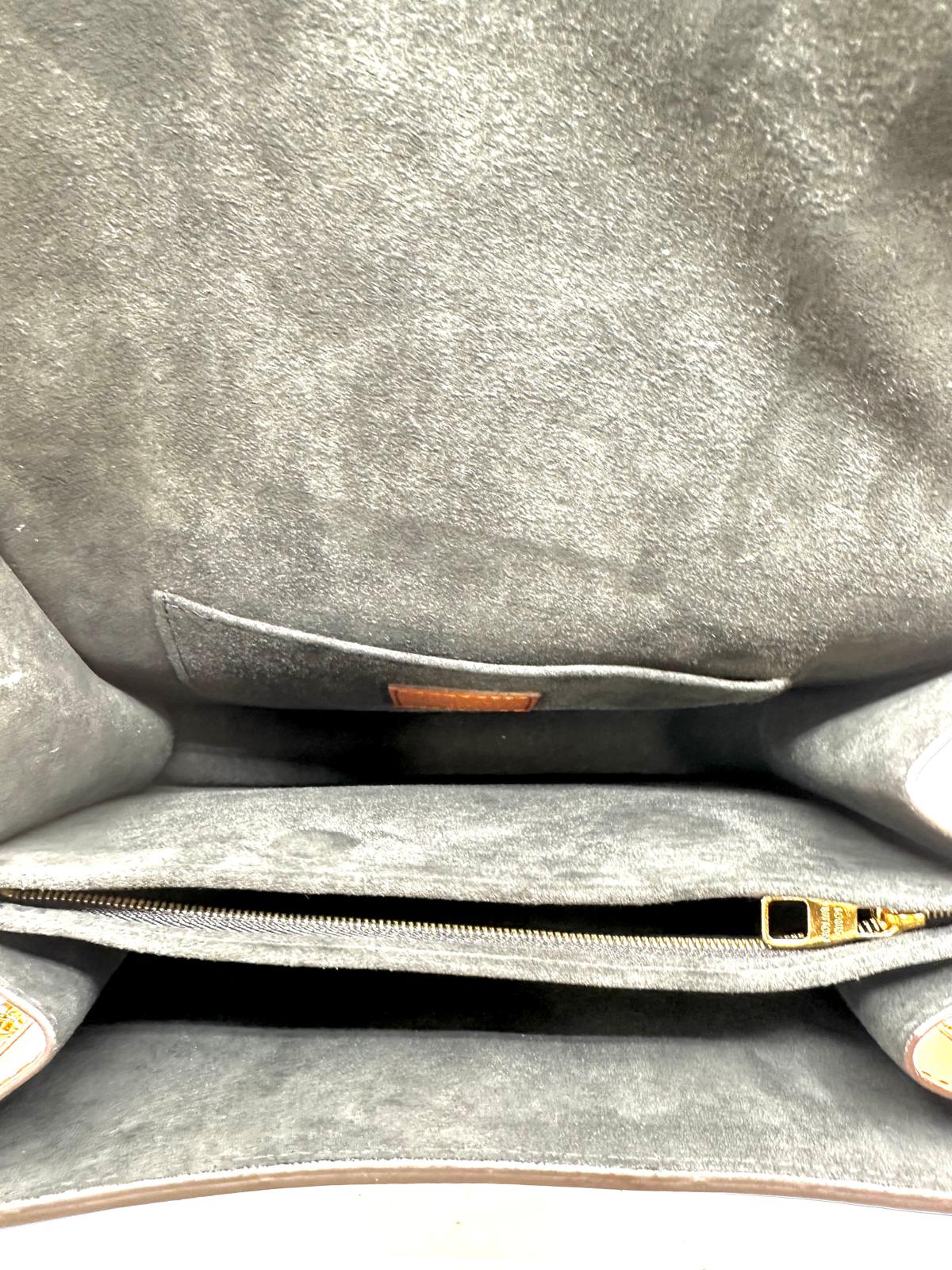 Louis Vuitton Dauphine