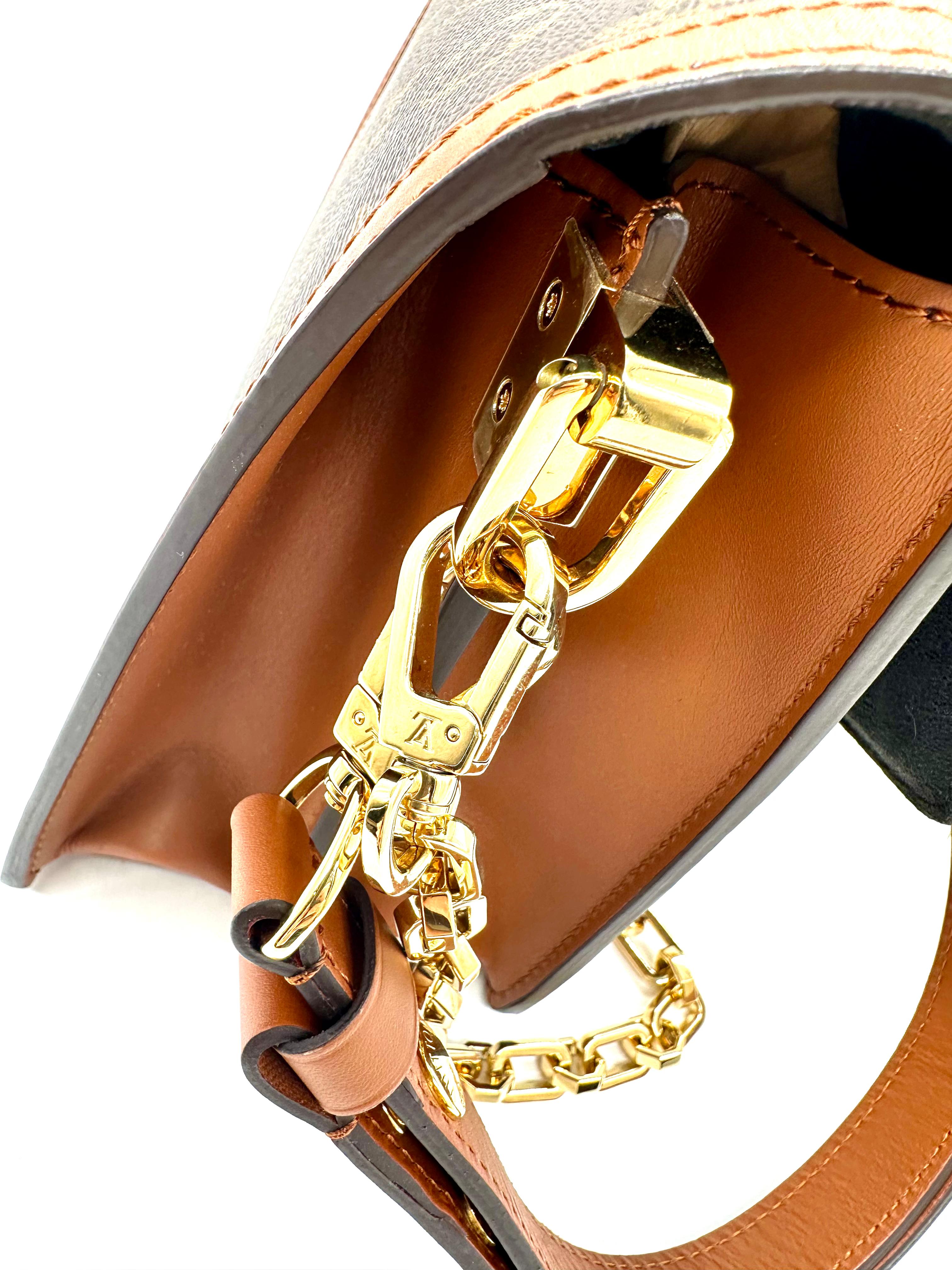 Louis Vuitton Dauphine