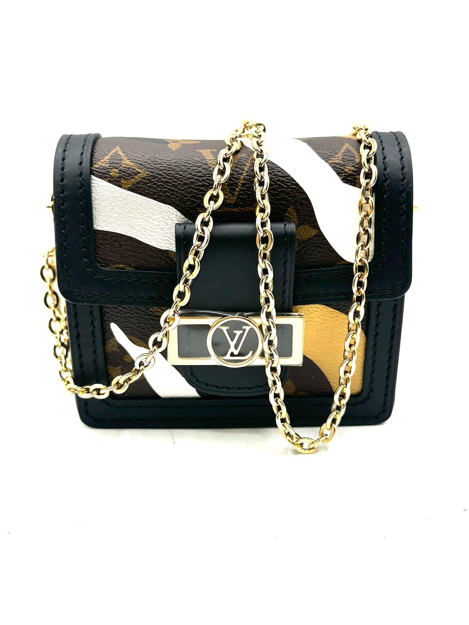 Louis Vuitton Dauphine Chain BB