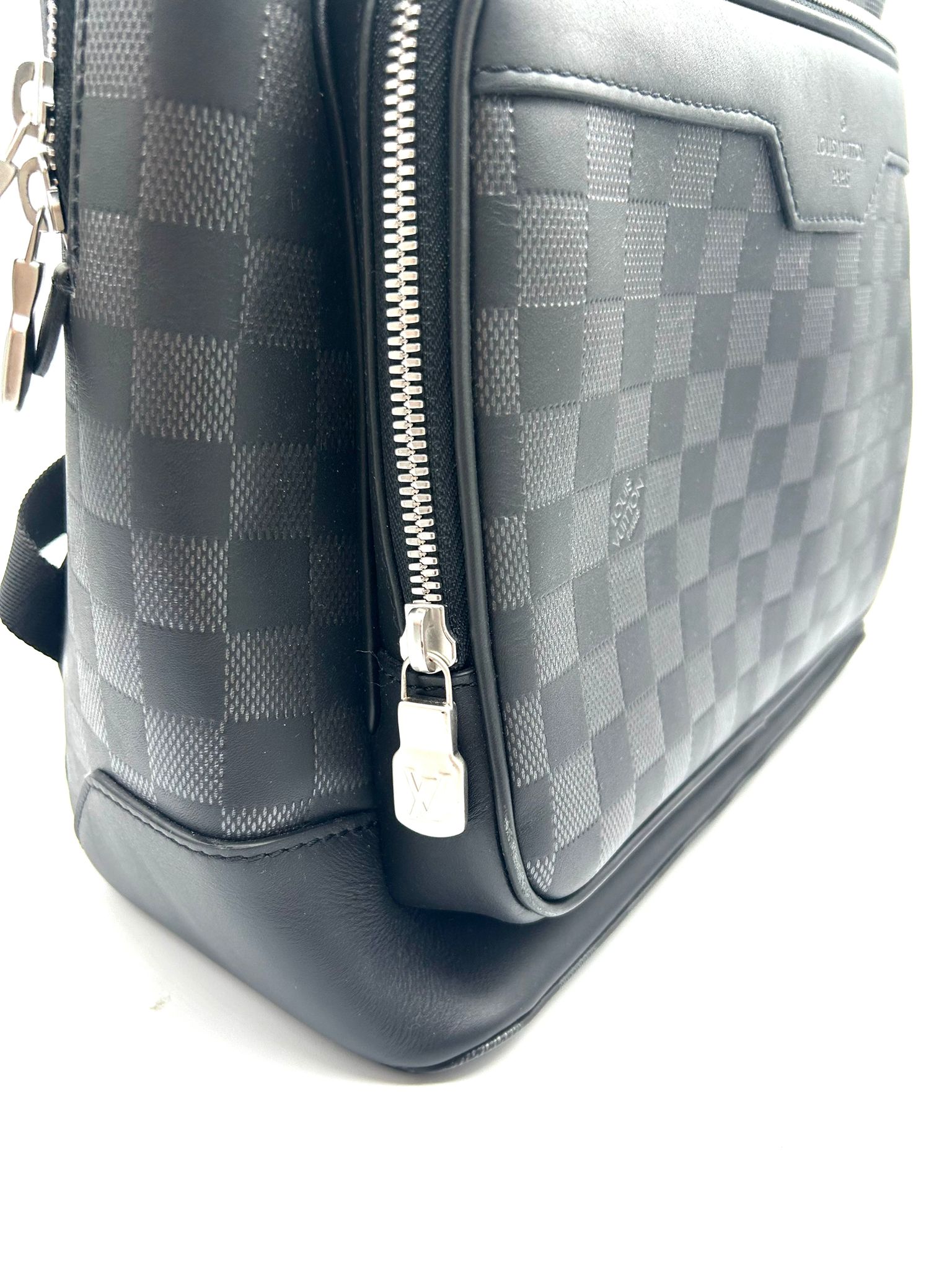 louis vuitton discovery