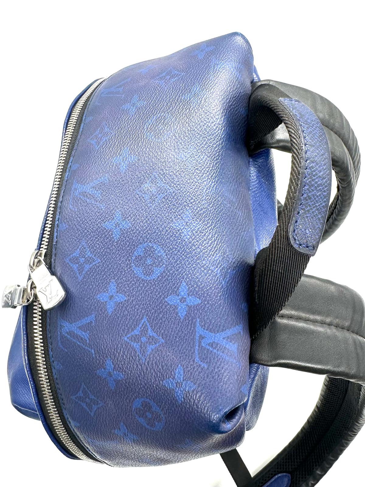 Louis Vuitton Discovery PM