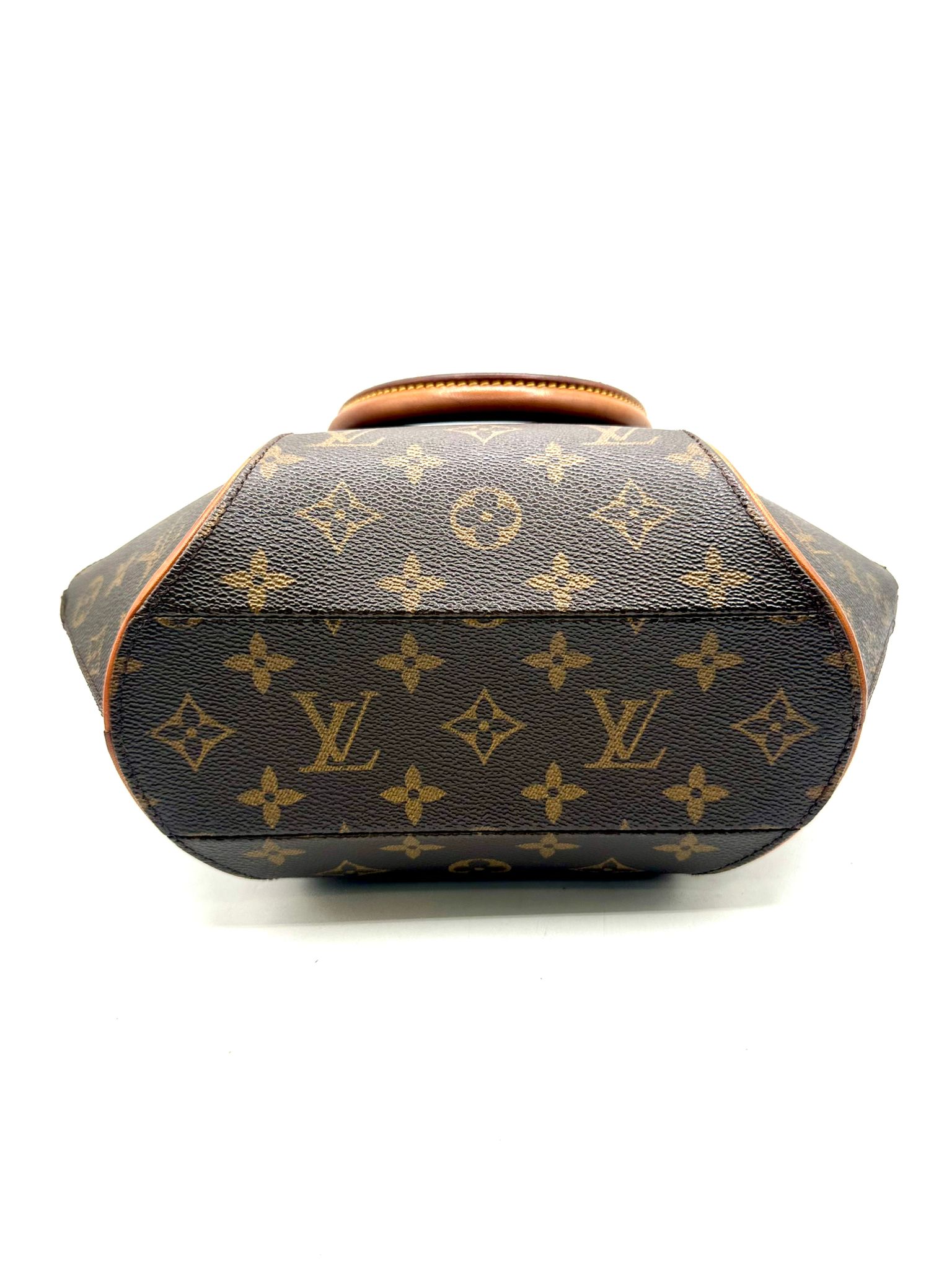 Louis Vuitton Ellipse