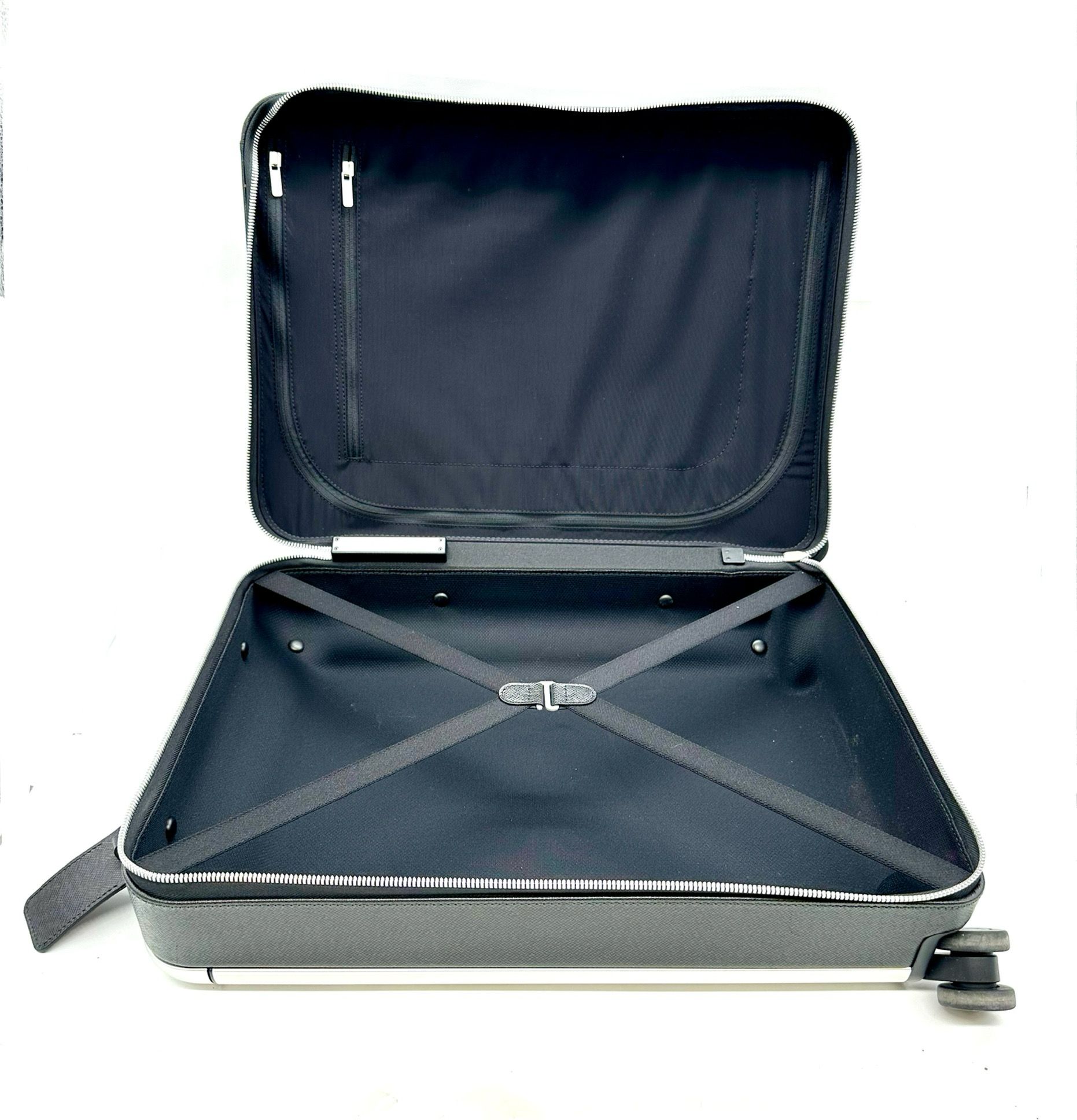 Louis Vuitton Horizon