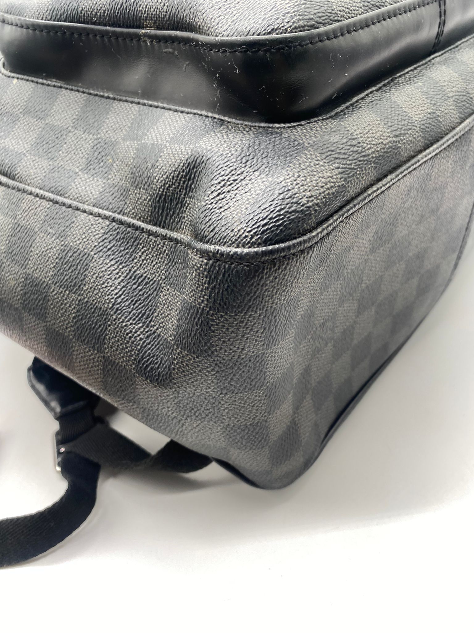 Louis vuitton josh