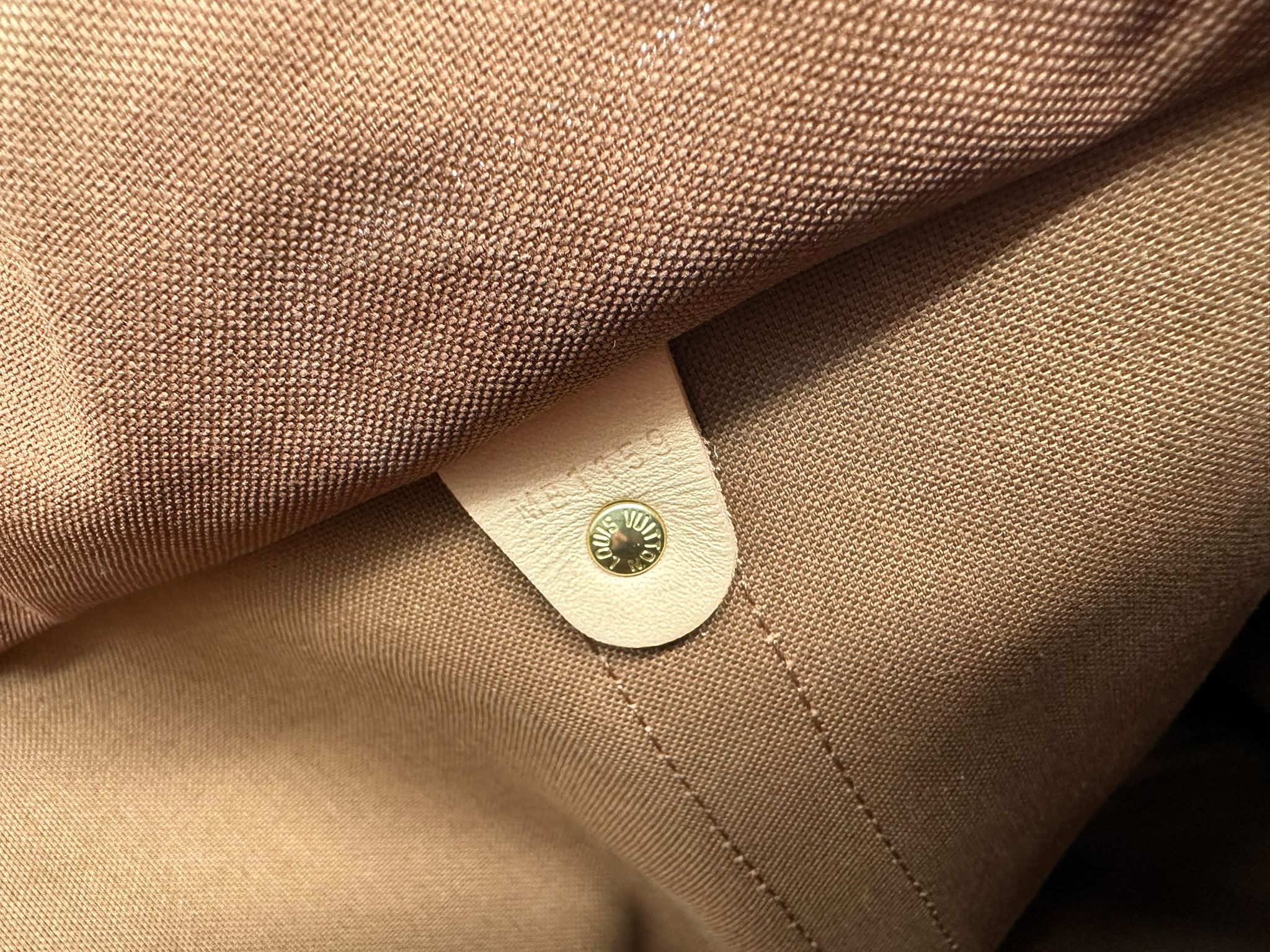Louis Vuitton Keepall 60
