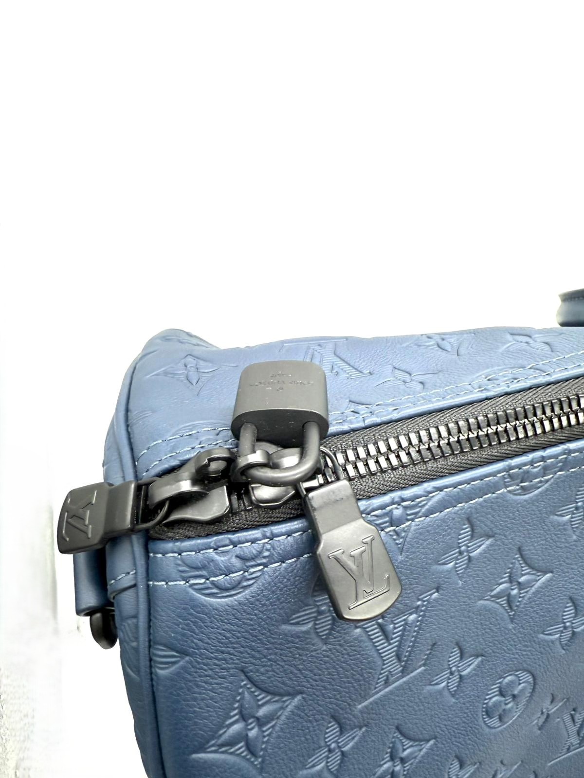 Louis Vuitton Keepall Bandoulière 50
