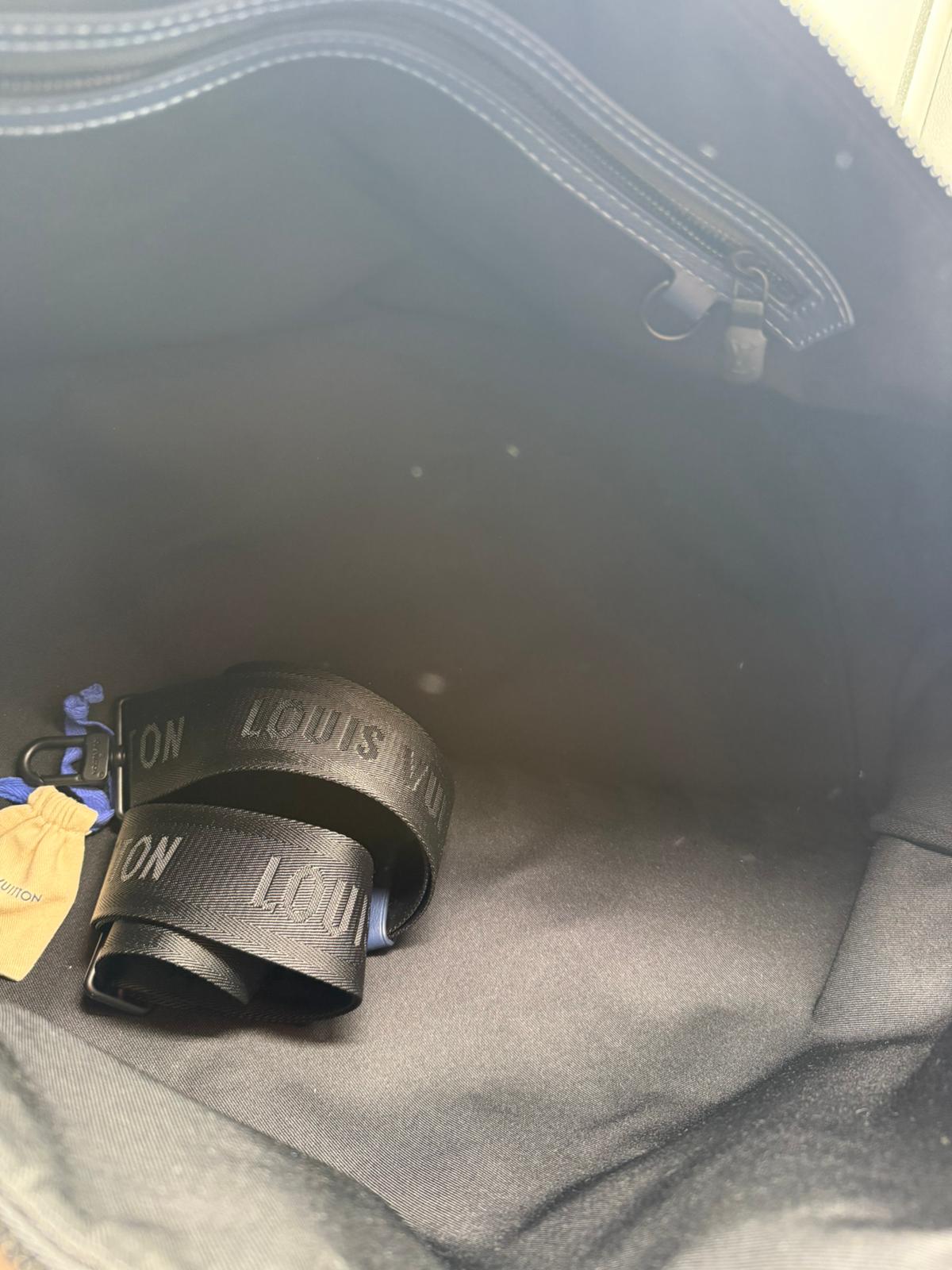 Louis Vuitton Keepall Bandoulière 50