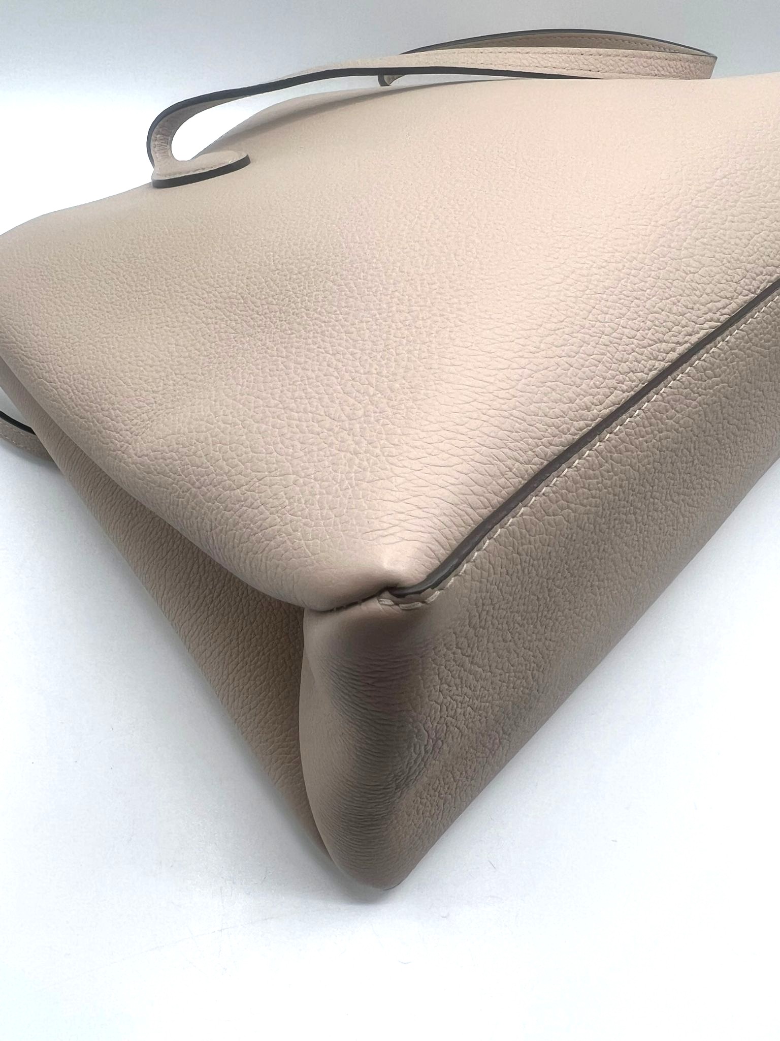 Louis Vuitton Lockme