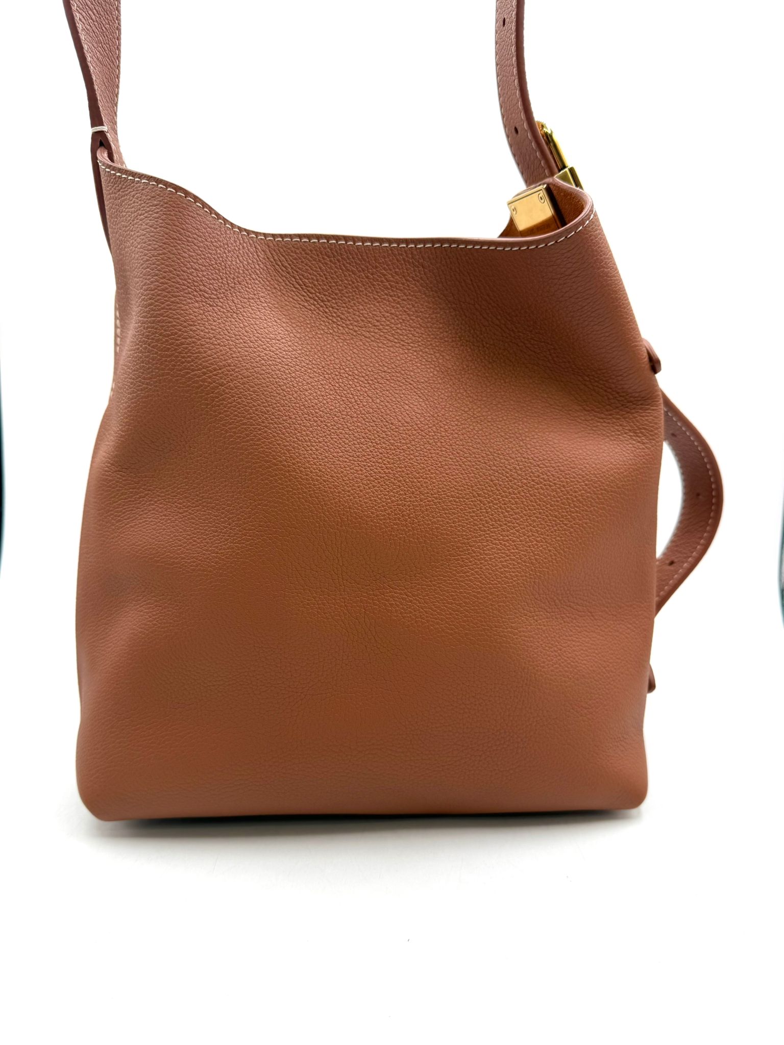 Louis Vuitton LockMe Bucket