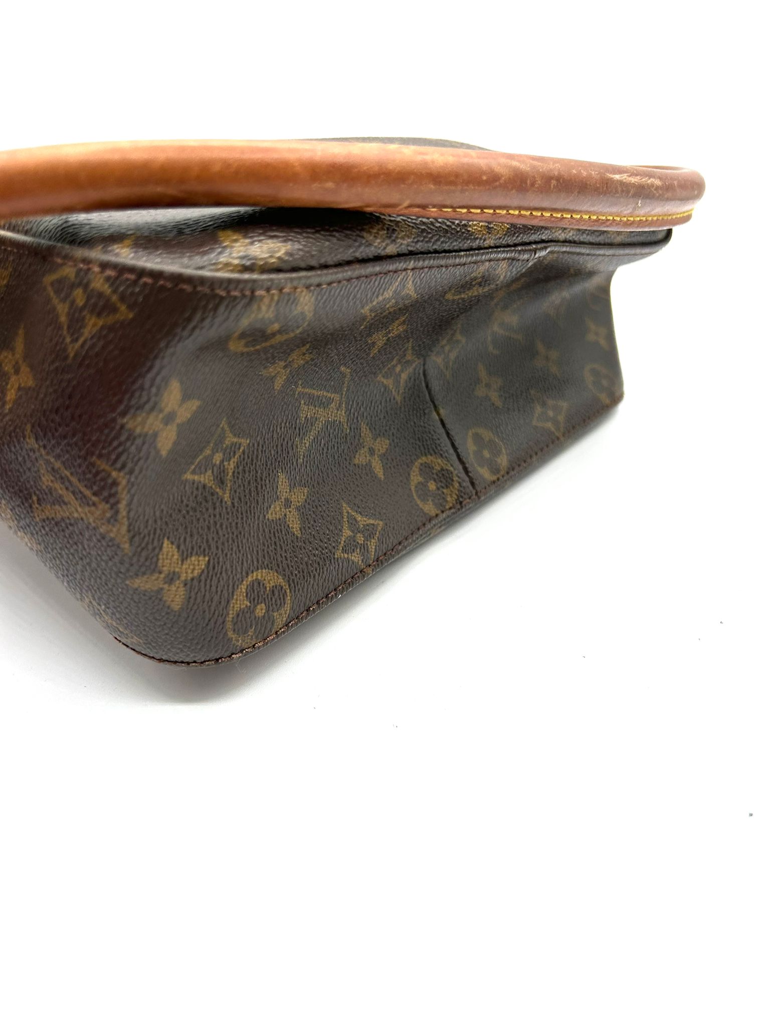 Louis Vuitton Looping