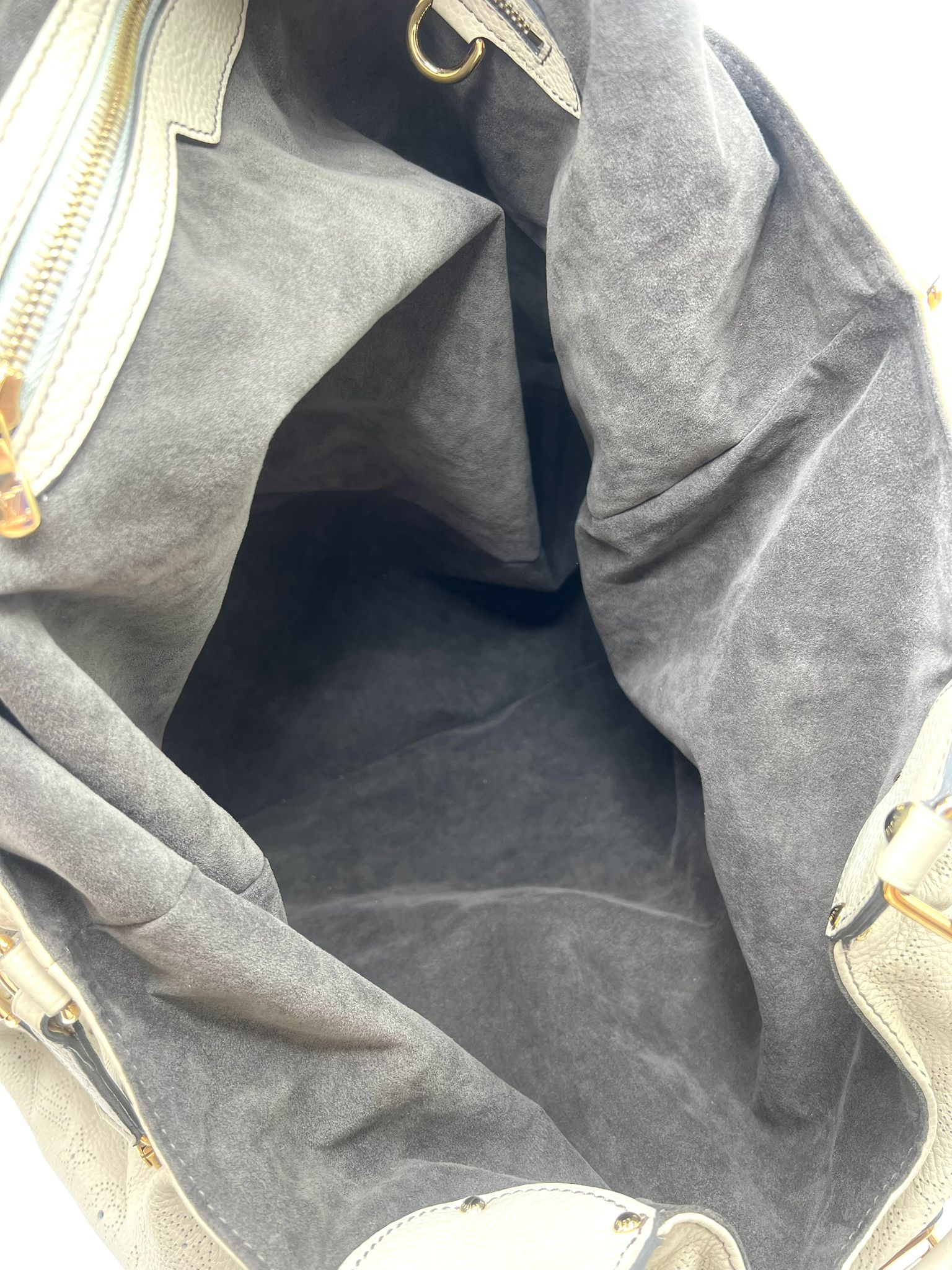 Louis Vuitton Mahina GM