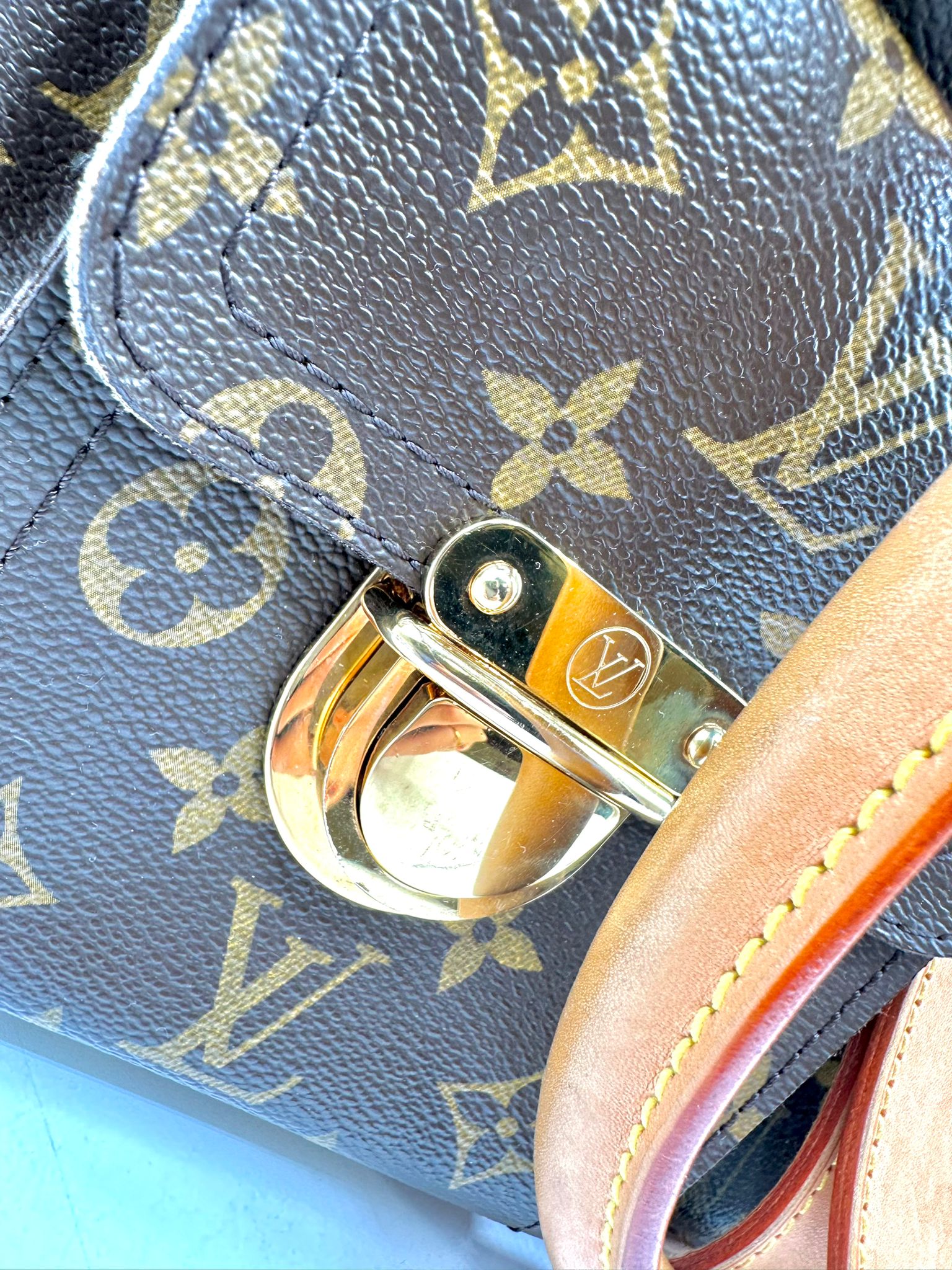 louis vuitton manhattan
