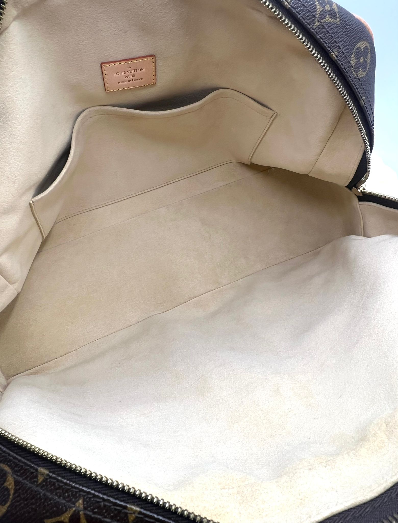 Louis Vuitton Manhattan PM Monogram