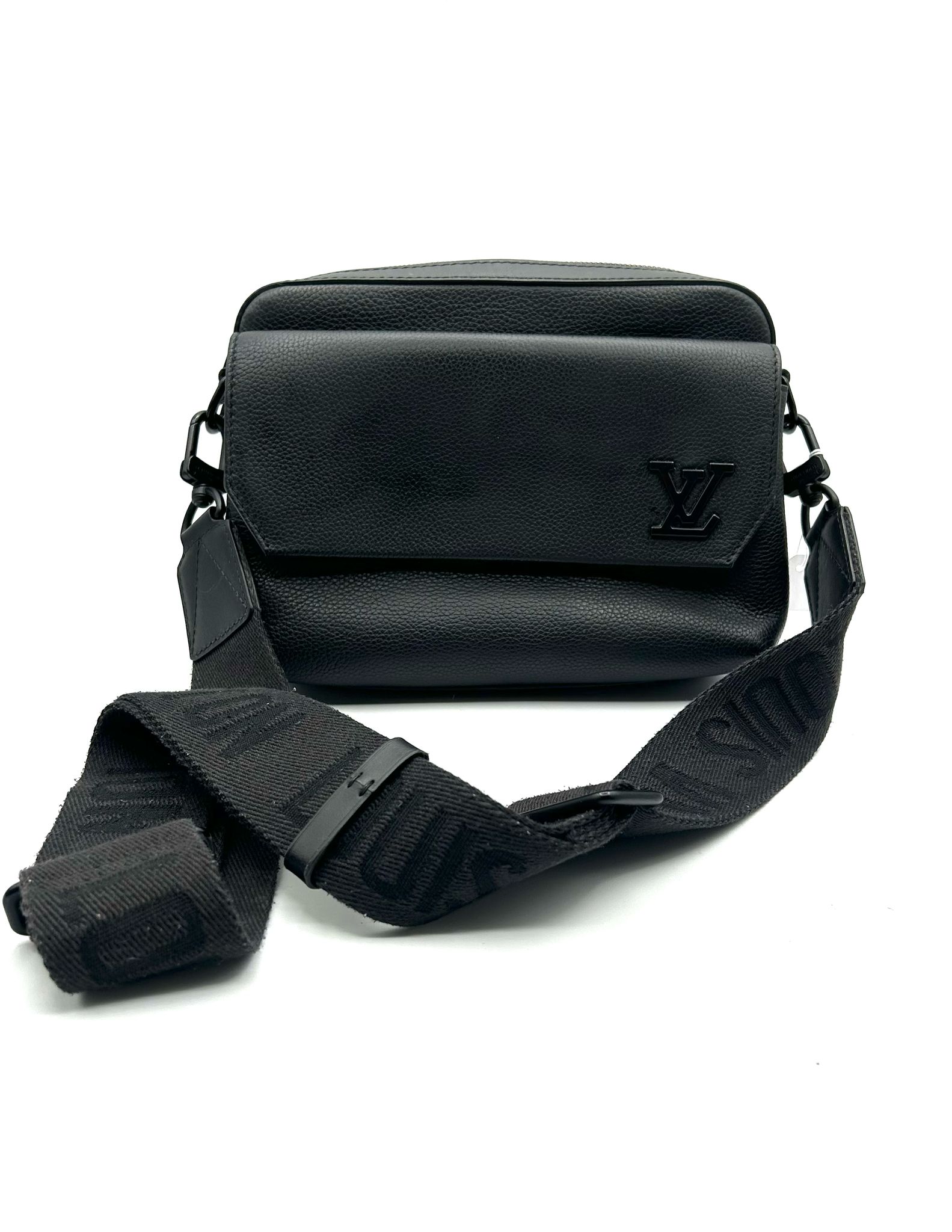 louis vuitton messenger