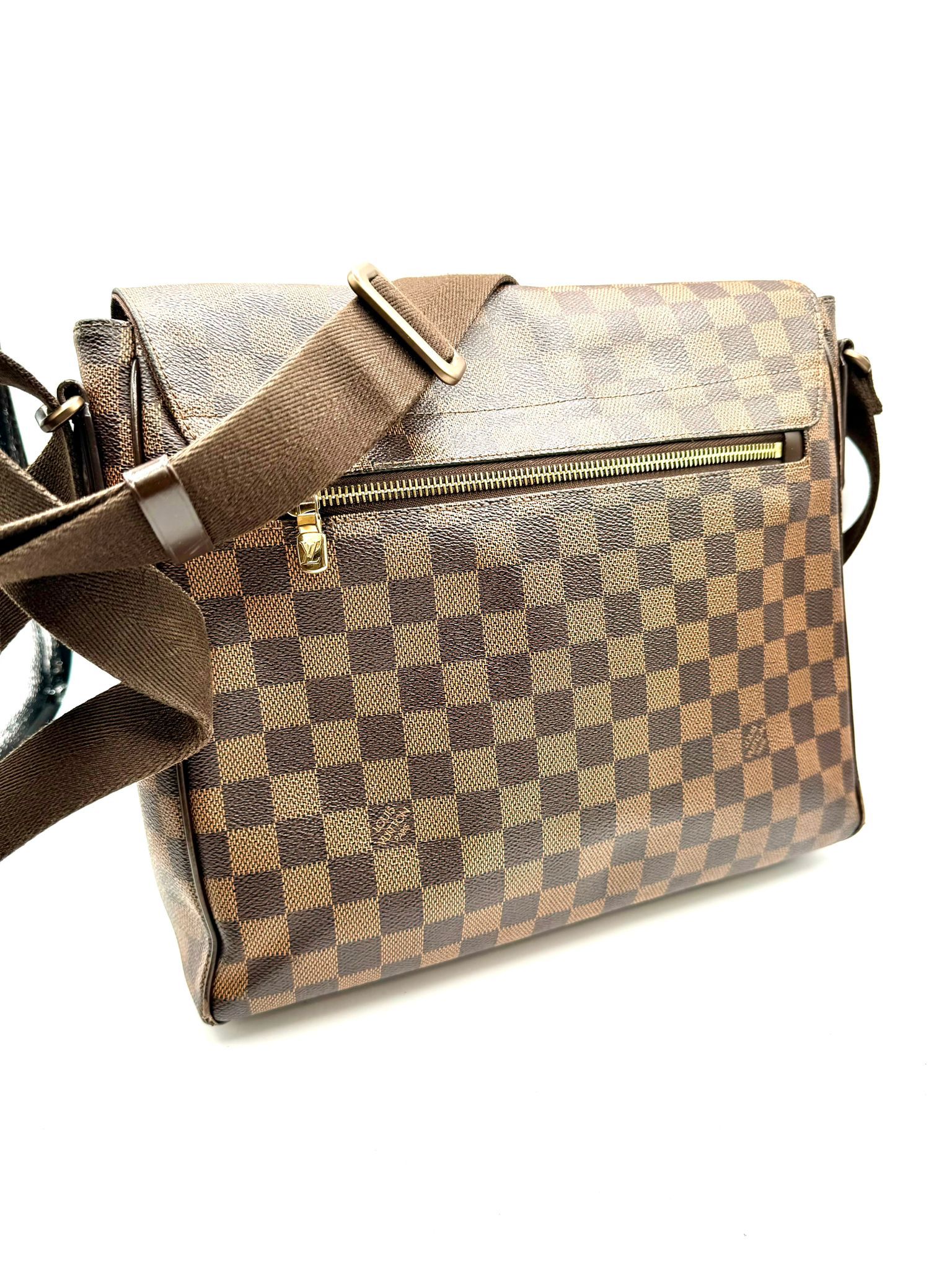 louis vuitton messenger damier ebane