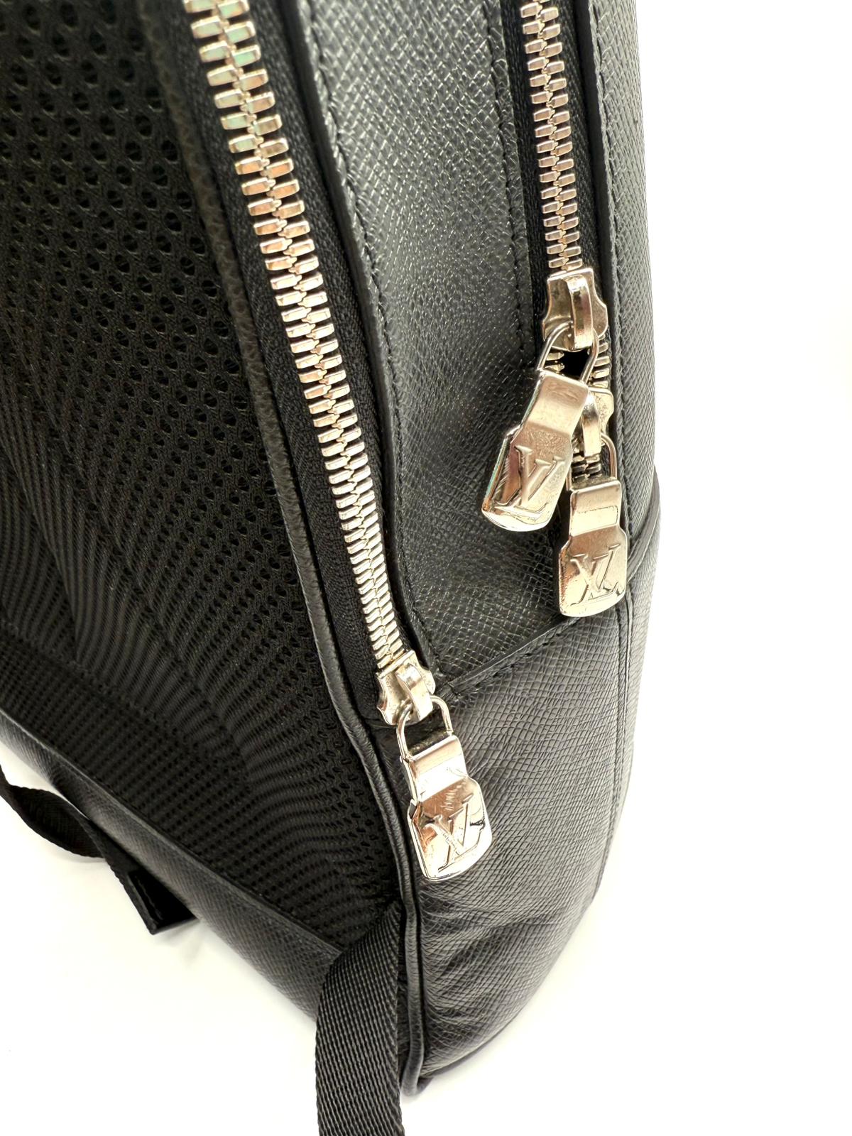 Louis Vuitton Michael