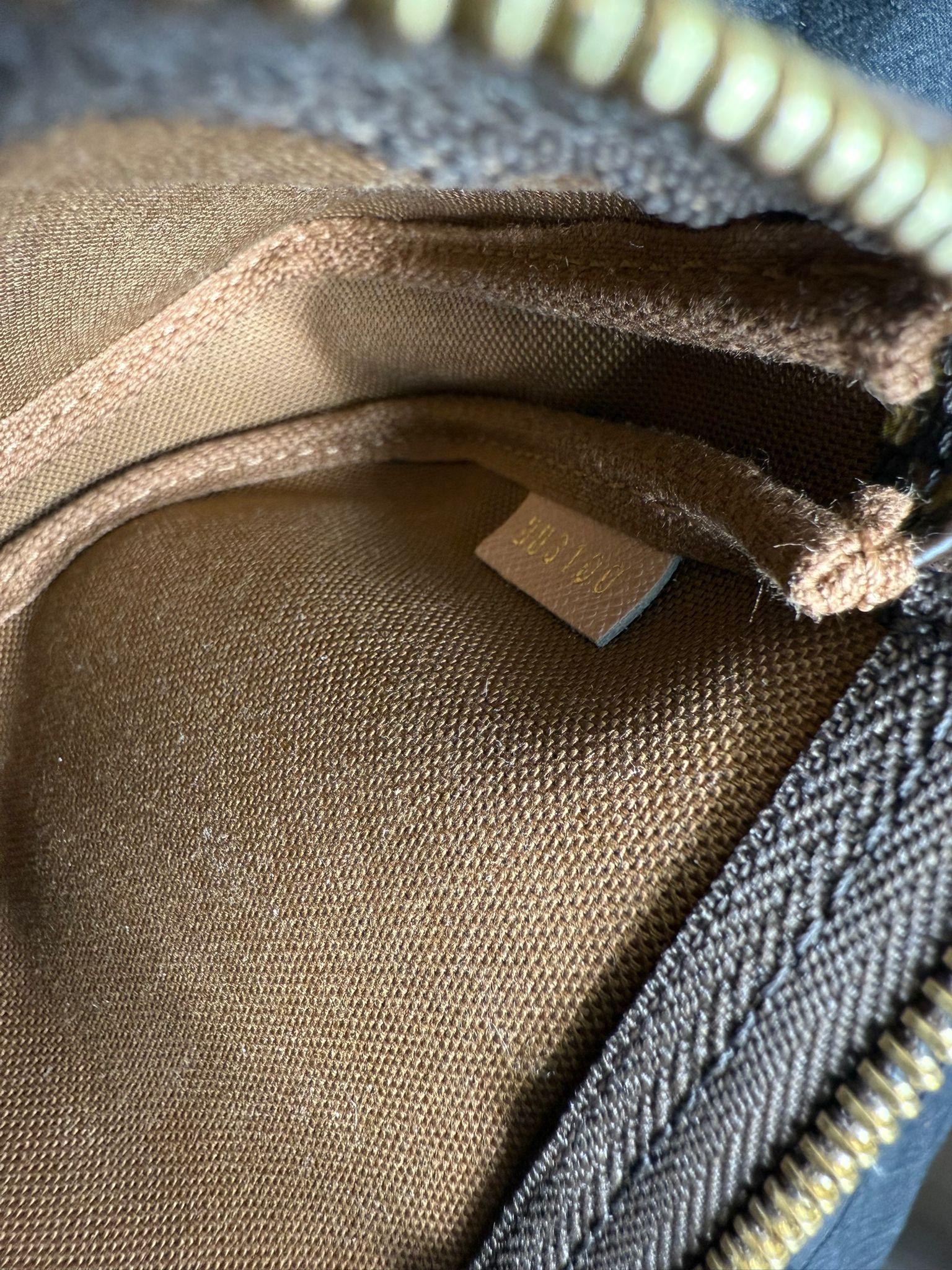 Louis Vuitton Mini Pochette Accessoires