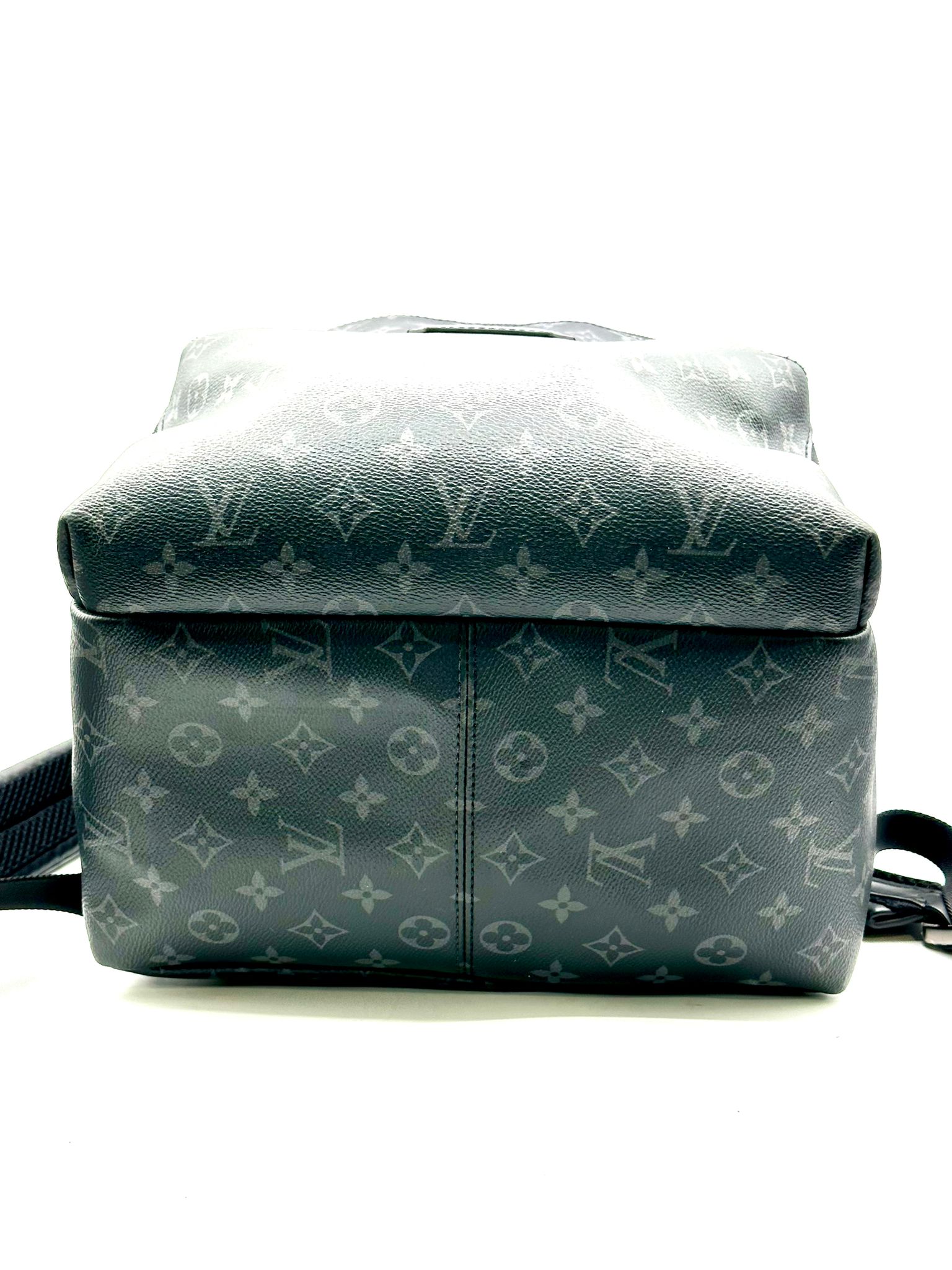 Louis vuitton monogram eclipse