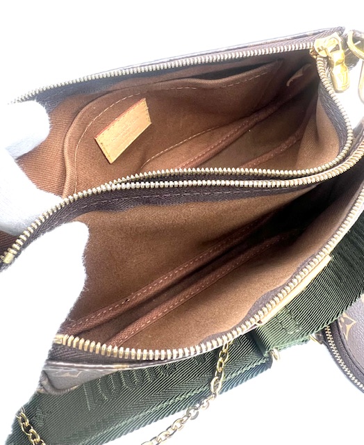 Louis Vuitton Multipochette