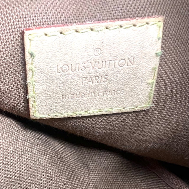 Louis Vuitton Multipochette